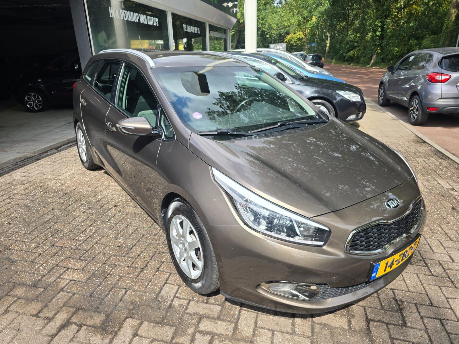 Foto van Kia Cee D