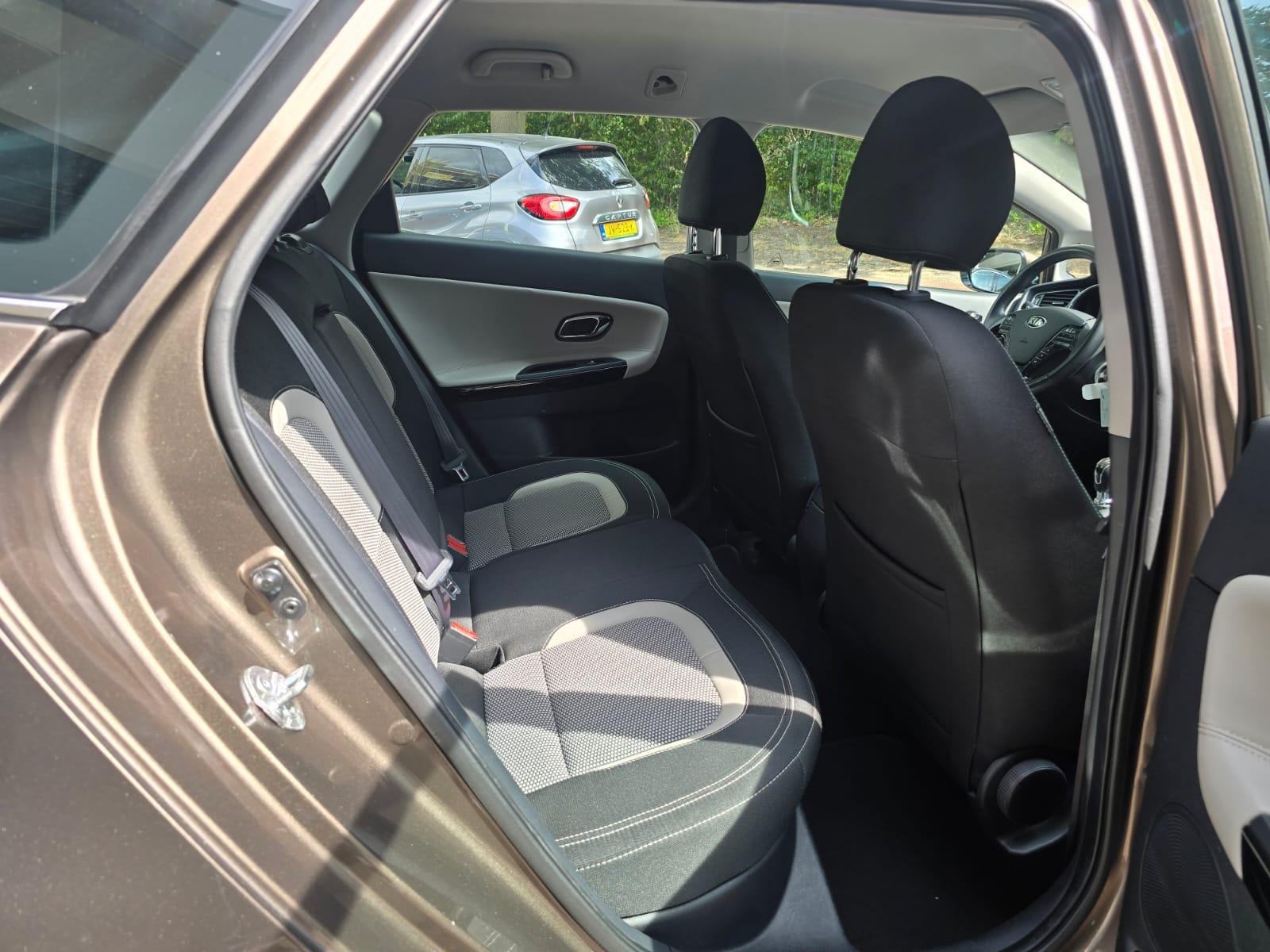 Foto van Kia Cee D