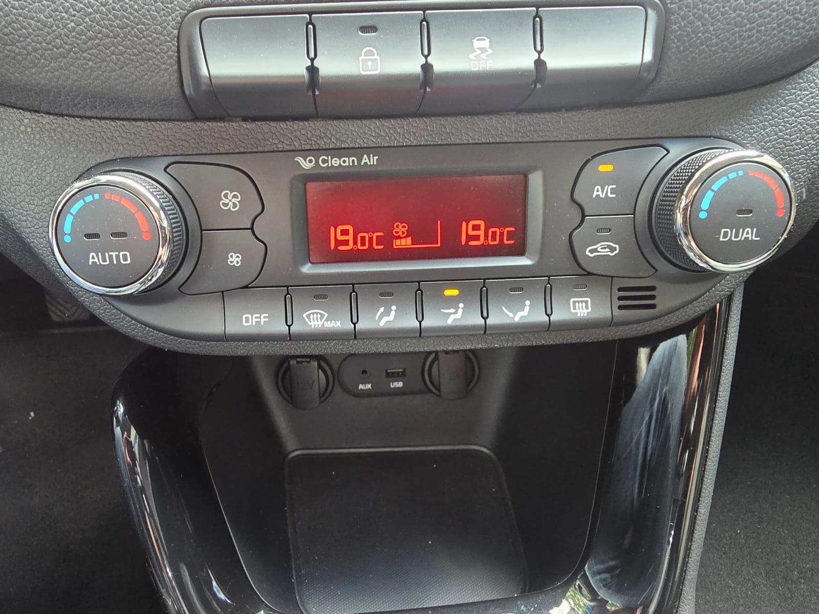 Foto van Kia Cee D