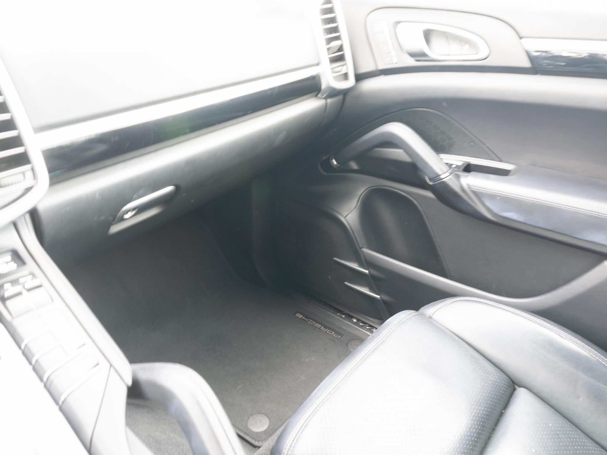 Foto van Porsche Cayenne S E-hybrid