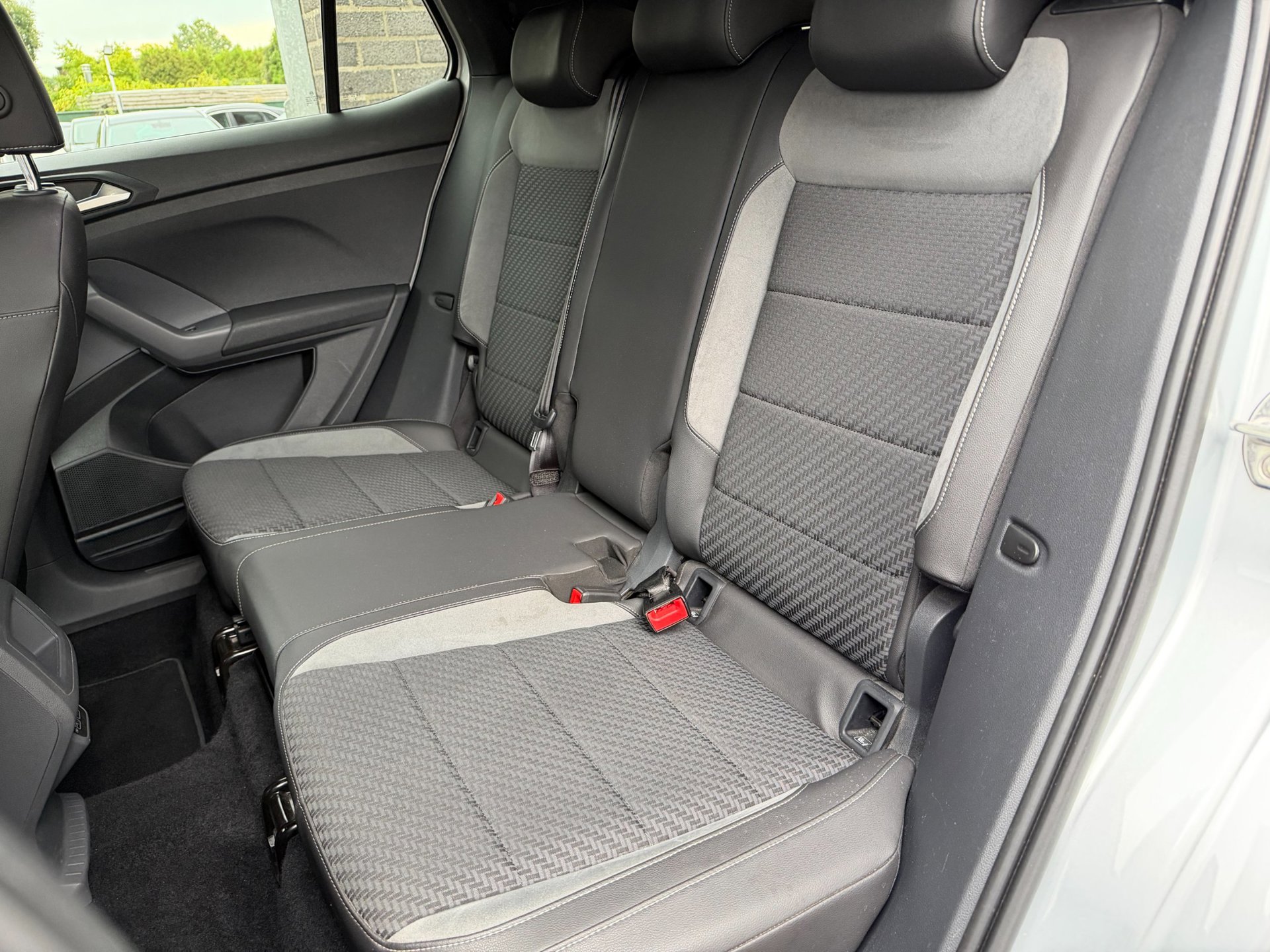 Foto van Volkswagen T-cross