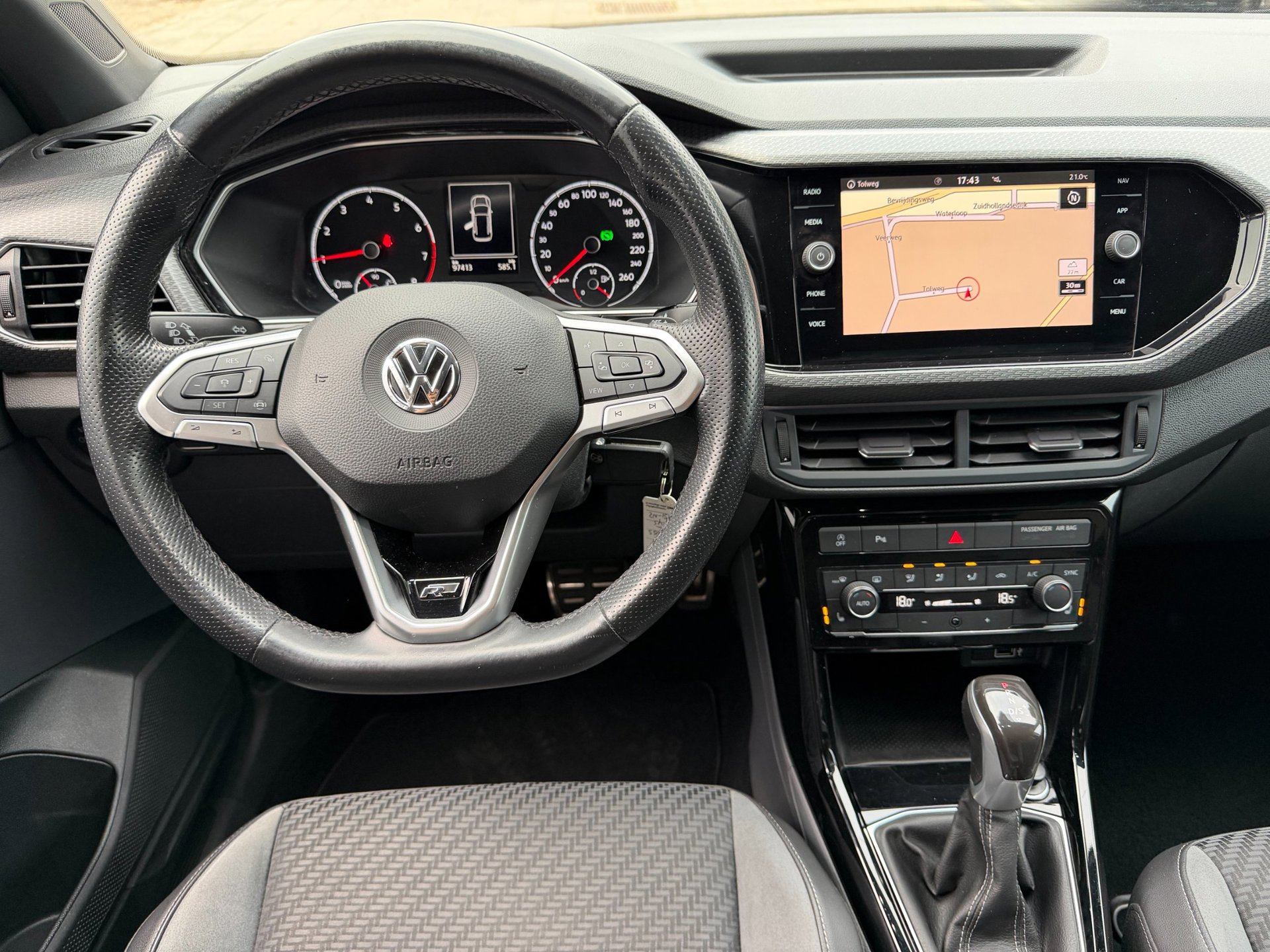Foto van Volkswagen T-cross