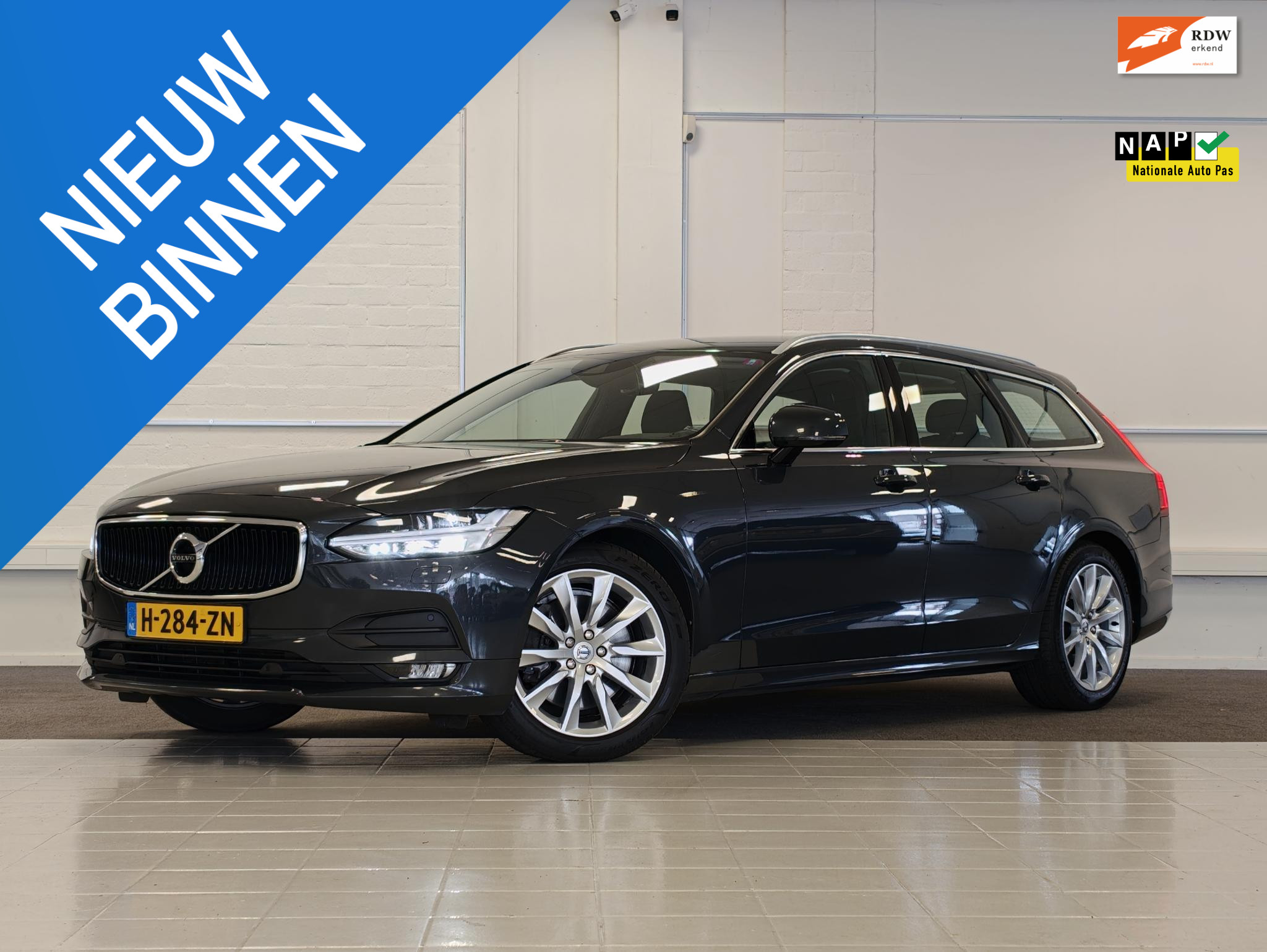 Volvo V90 2.0 T5 Scandinavian Line 2019 - voorkant