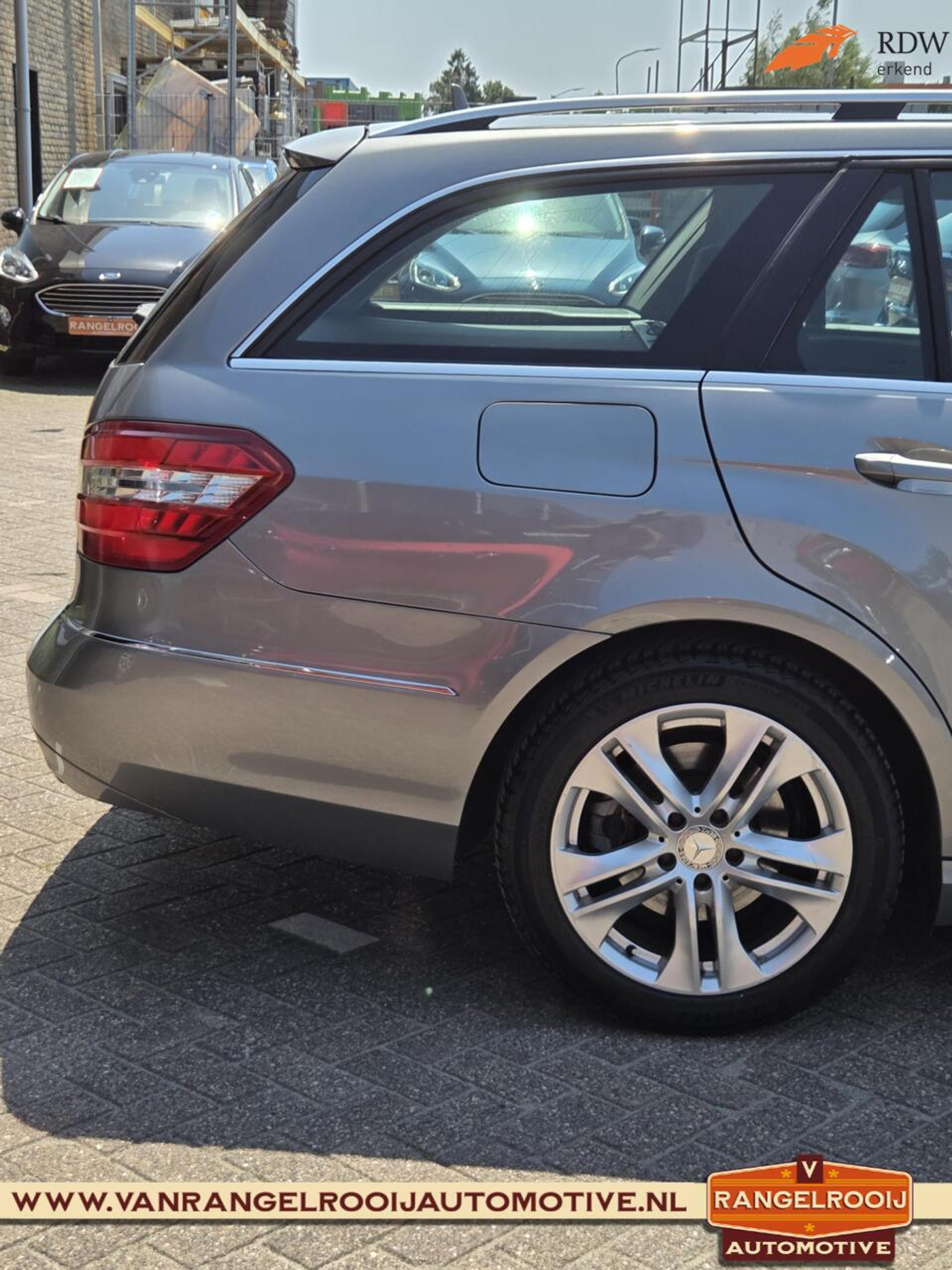 Foto van Mercedes-Benz E 350 Cgi