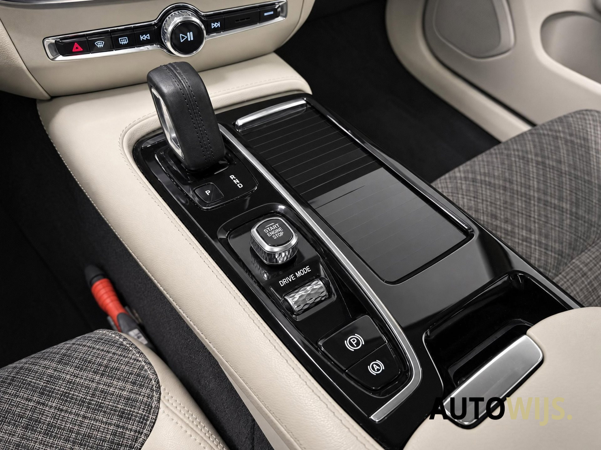 Foto van Volvo V60 T6 Twin Engine