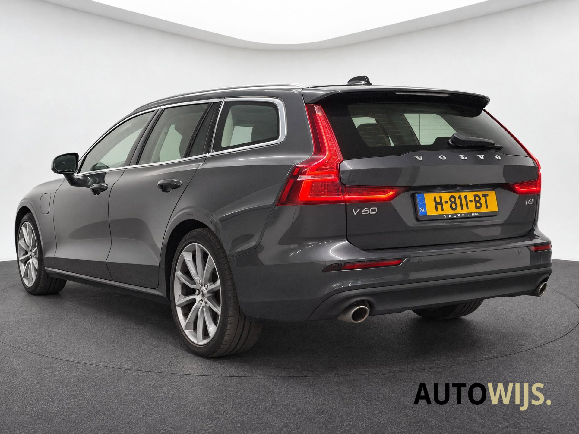 Foto van Volvo V60 T6 Twin Engine