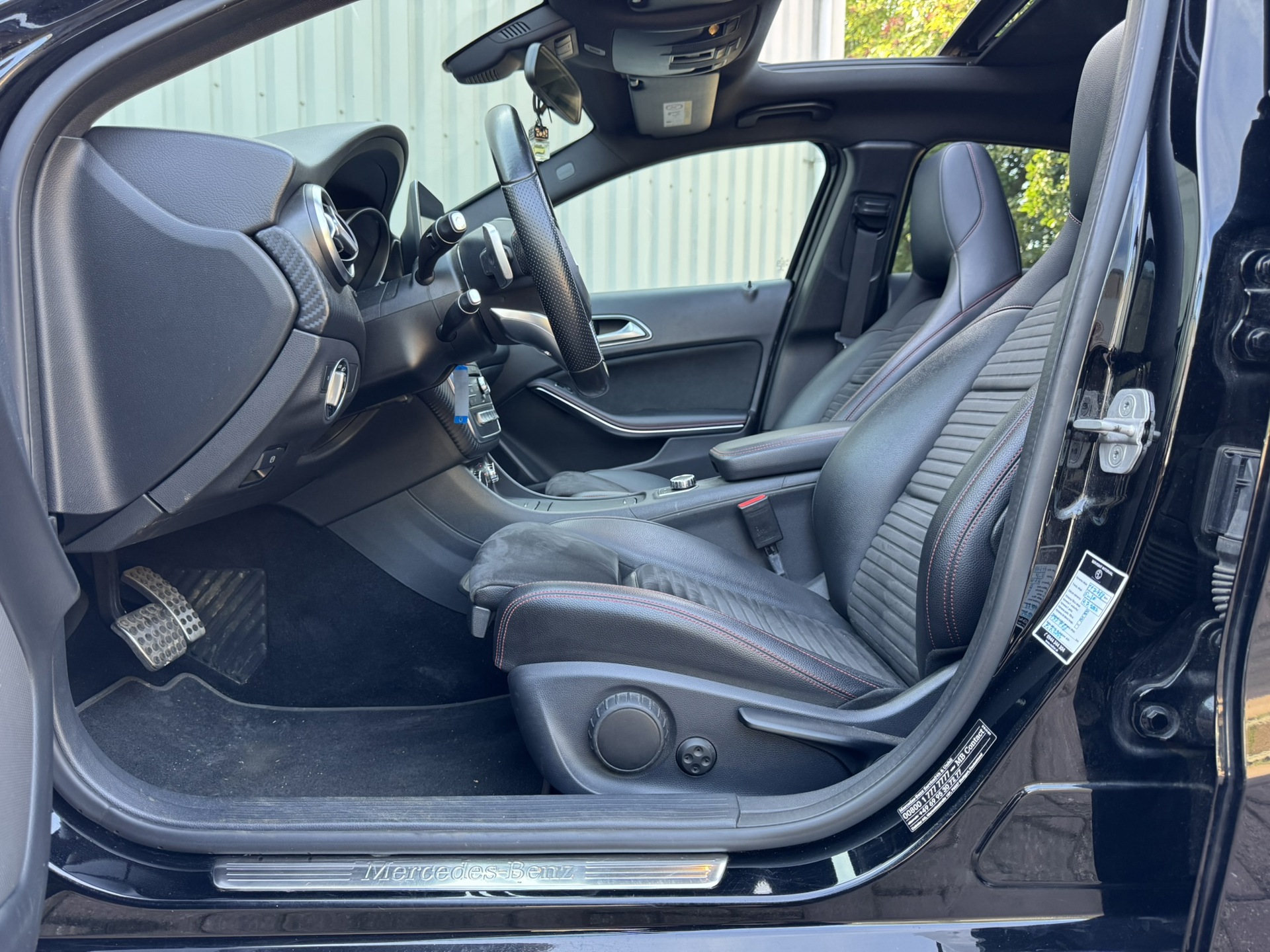Foto van Mercedes-Benz A 200