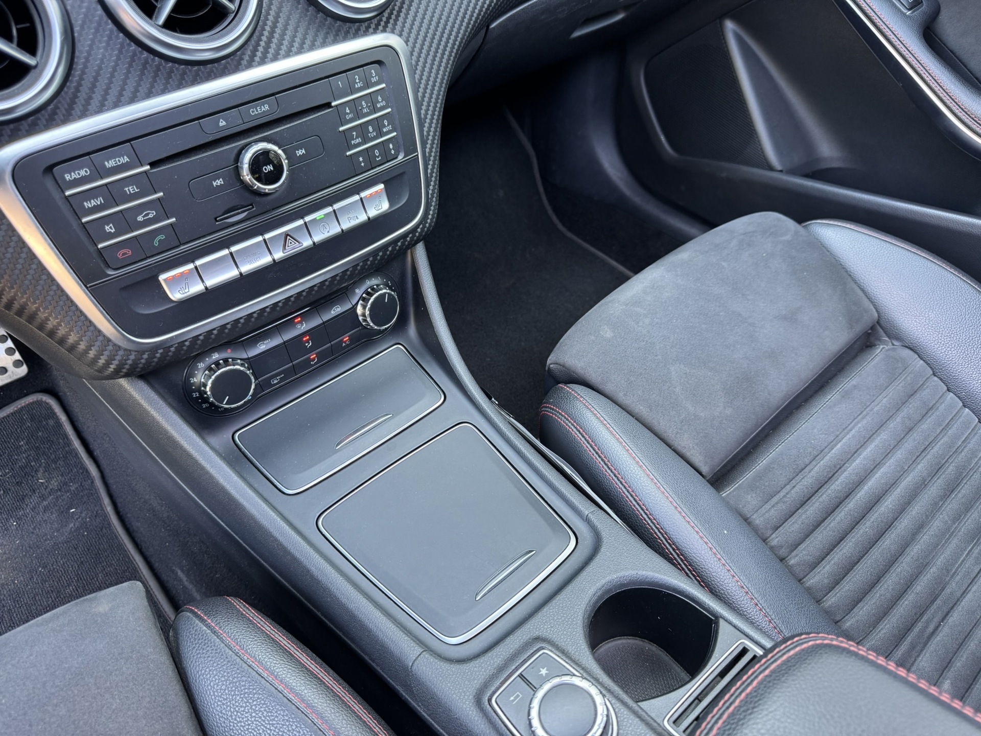 Foto van Mercedes-Benz A 200