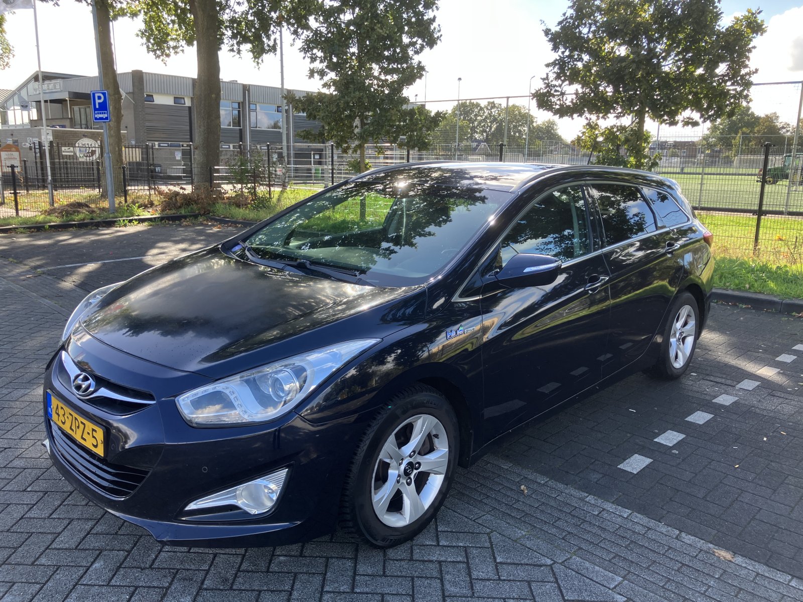 Hyundai I40 Wagon 1.6 GDI B. Bns Ed. 2013 - voorkant