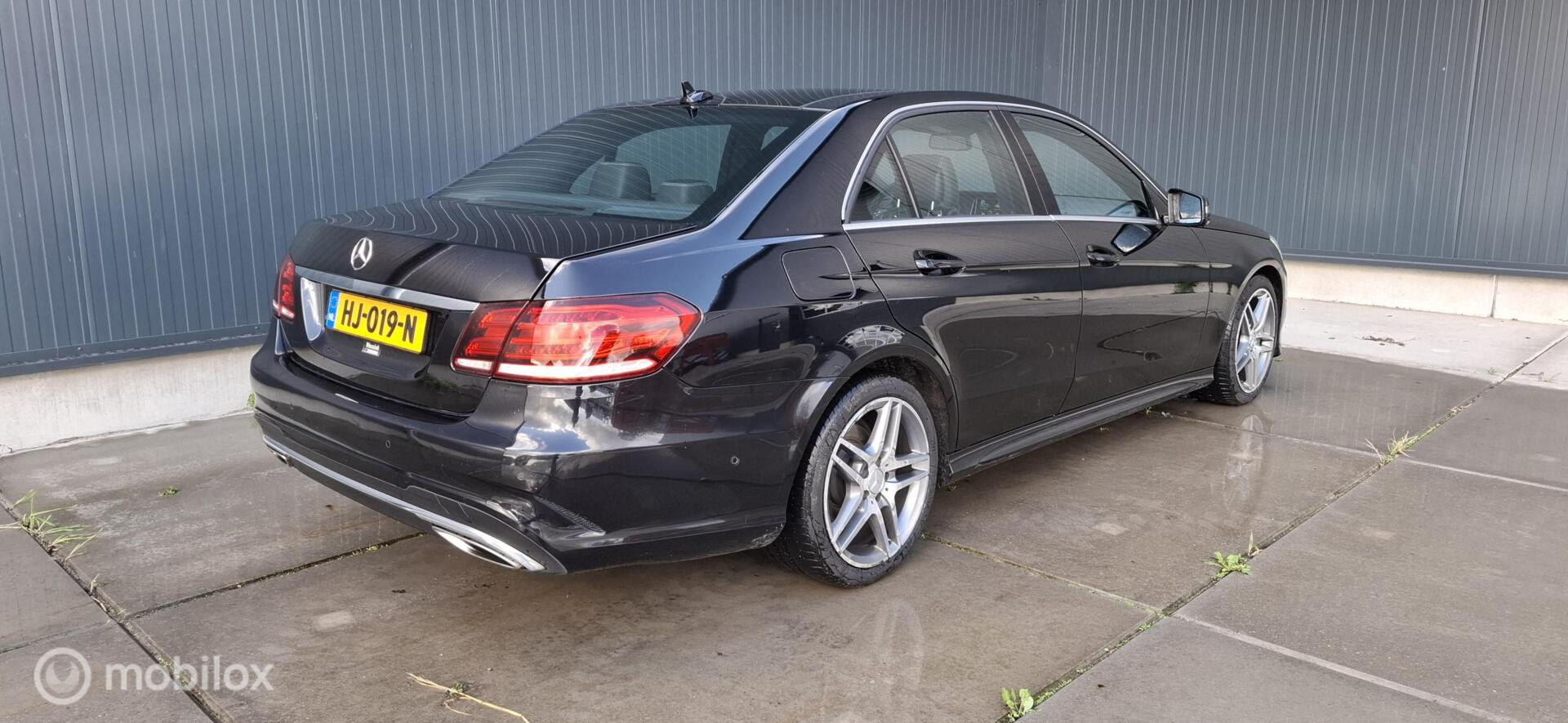 Foto van Mercedes-Benz E 220 Bluetec