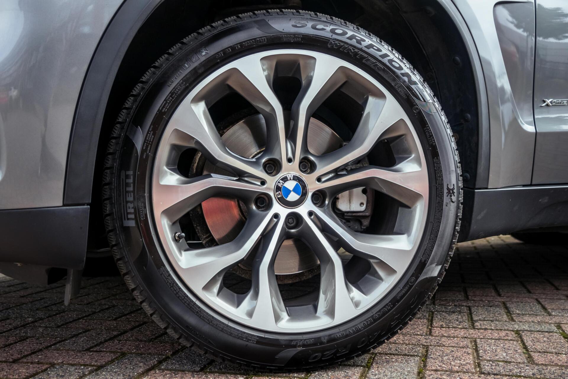 Foto van BMW X5 Xdrive35i