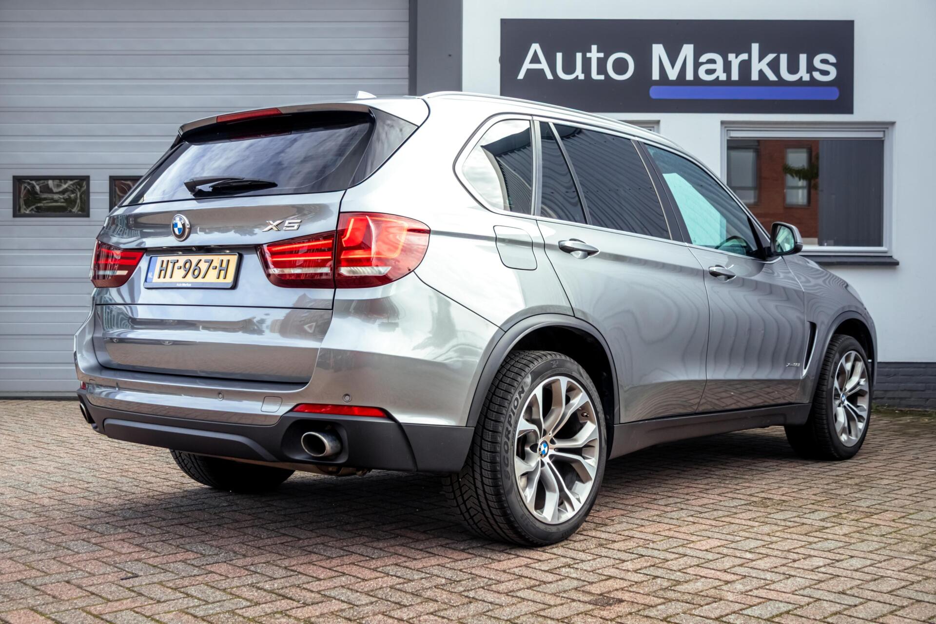 Foto van BMW X5 Xdrive35i