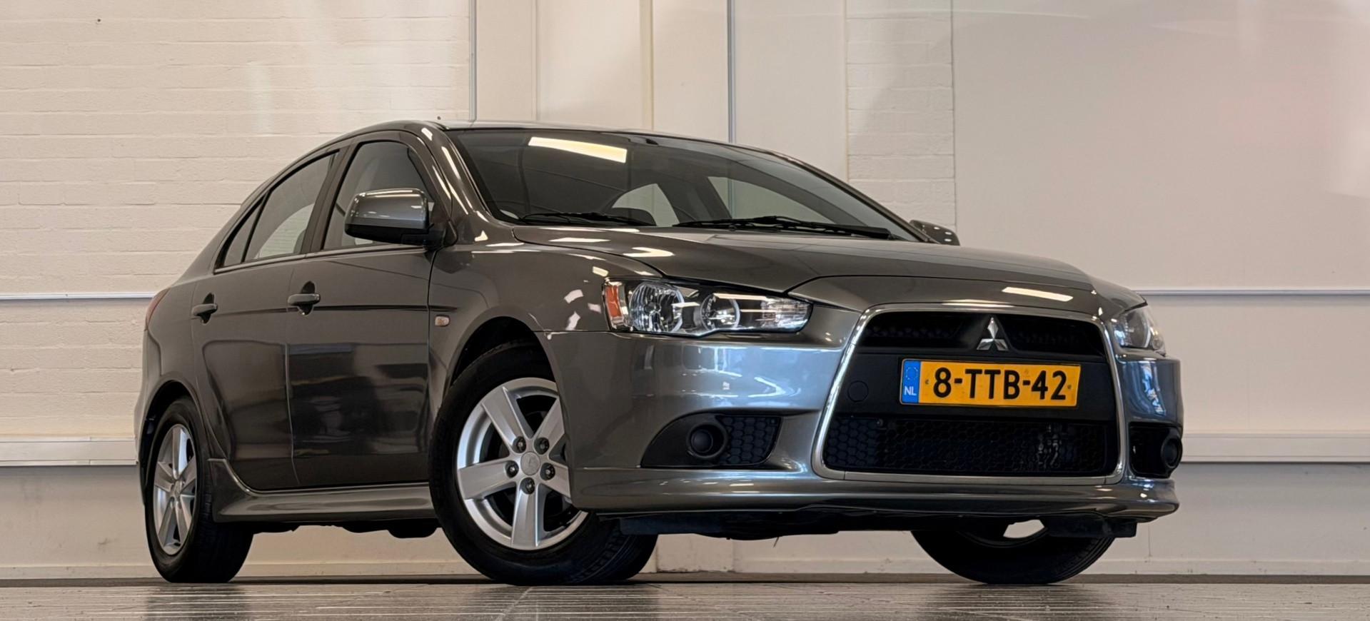 Foto van Mitsubishi Mitsubishi Lancer