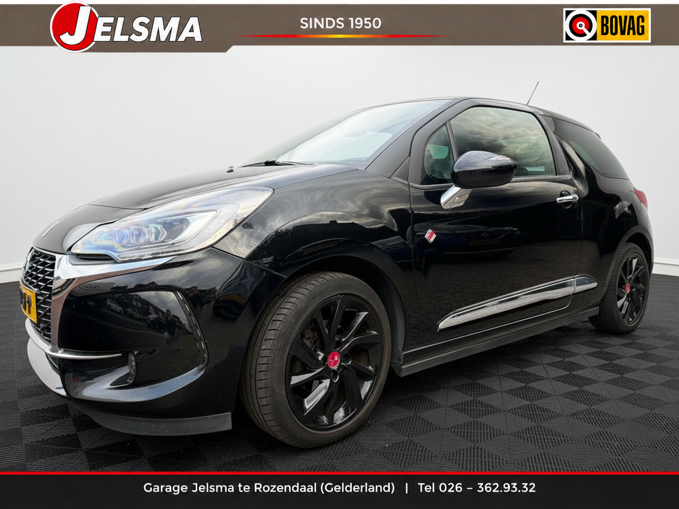 DS DS 3 1.2T 110pk PT Performance Line Aut6, 2019 - voorkant