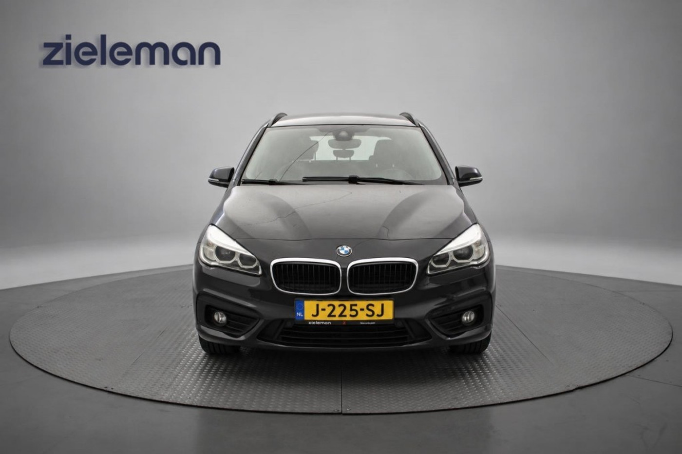 Foto van BMW 218i Active Tourer