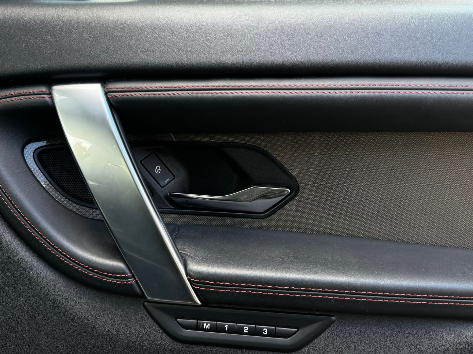 Foto van Land Rover Discovery Sport