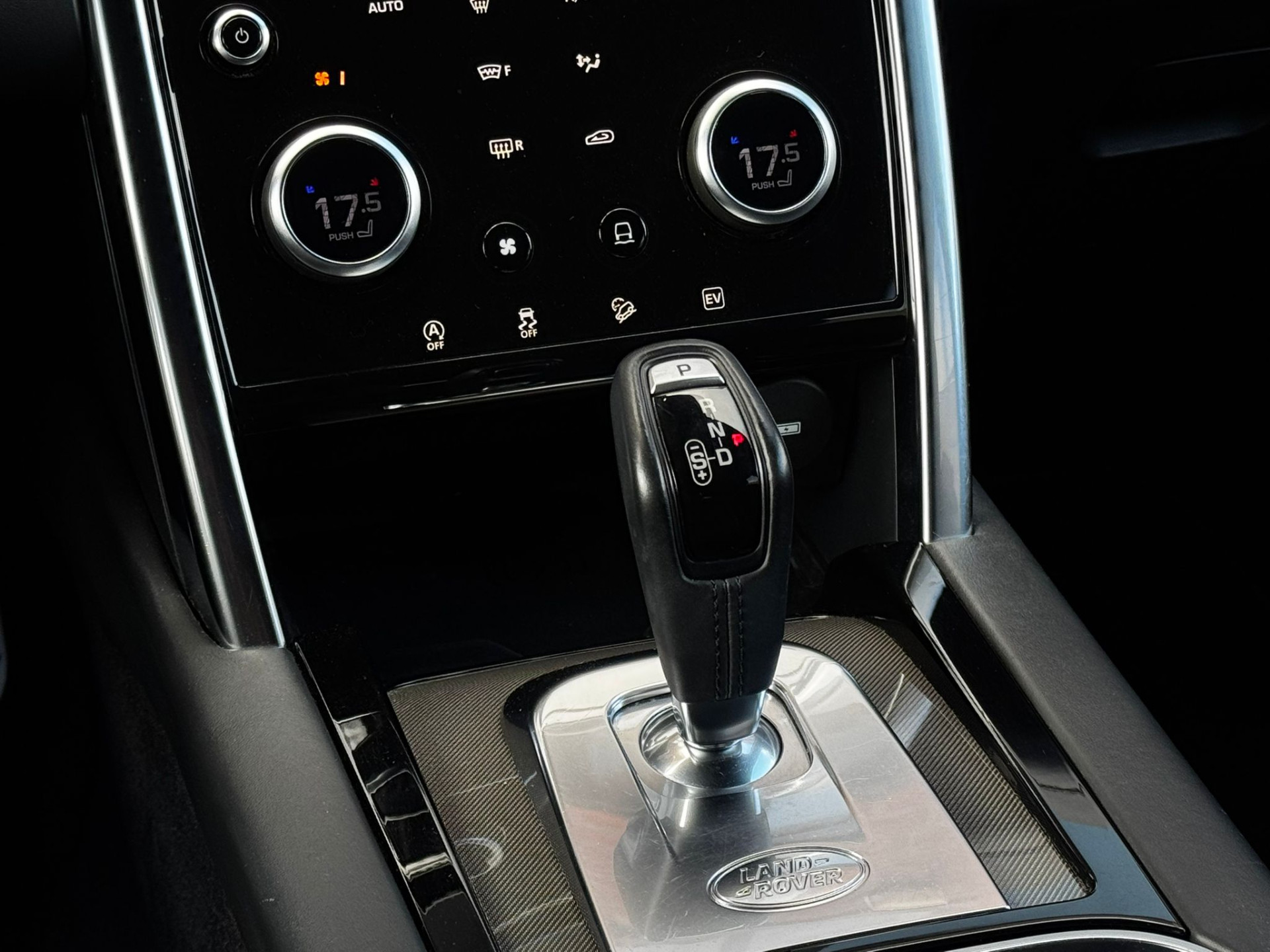 Foto van Land Rover Discovery Sport