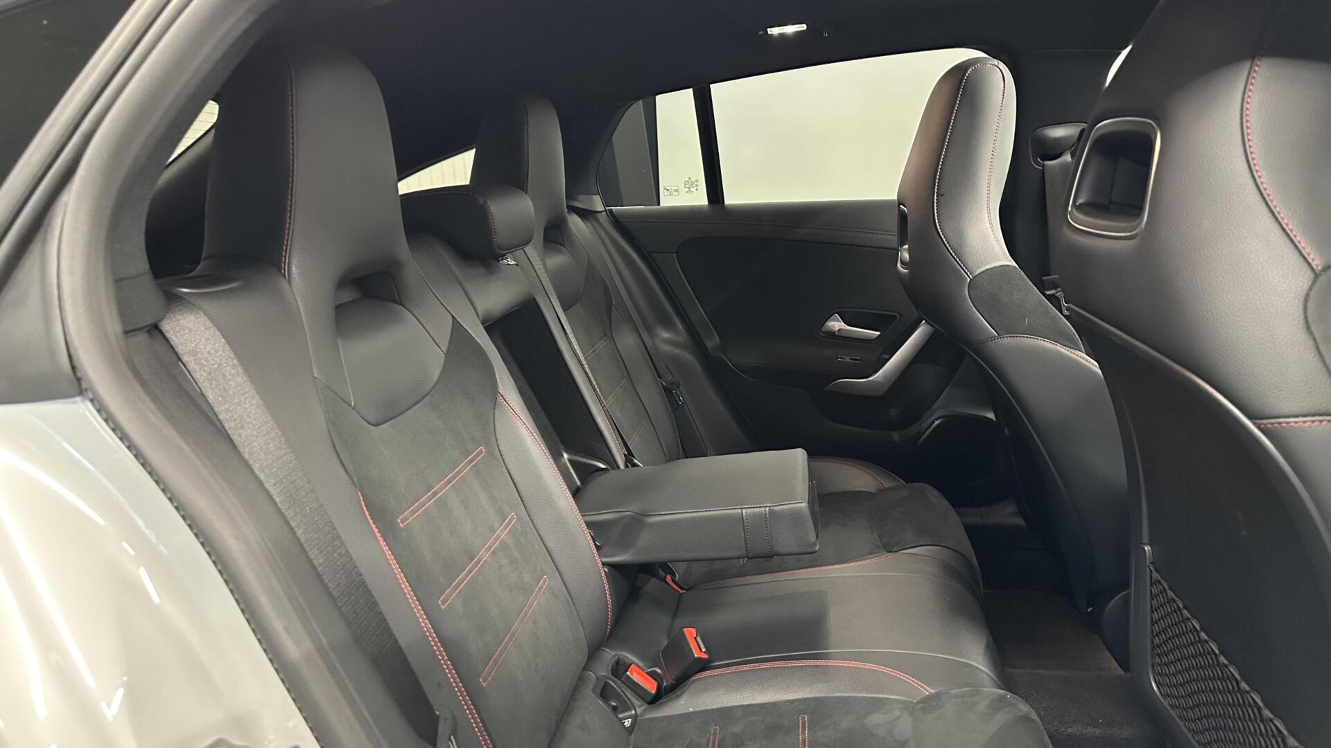Foto van Mercedes-Benz Cla 180