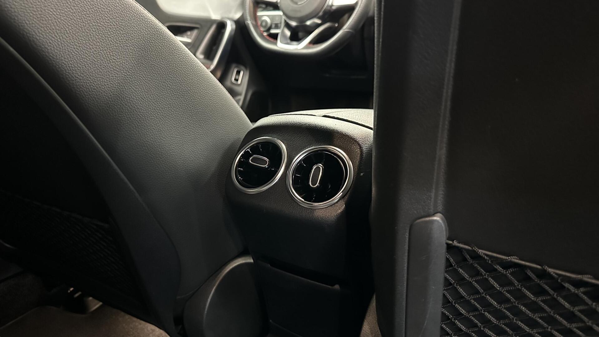 Foto van Mercedes-Benz Cla 180