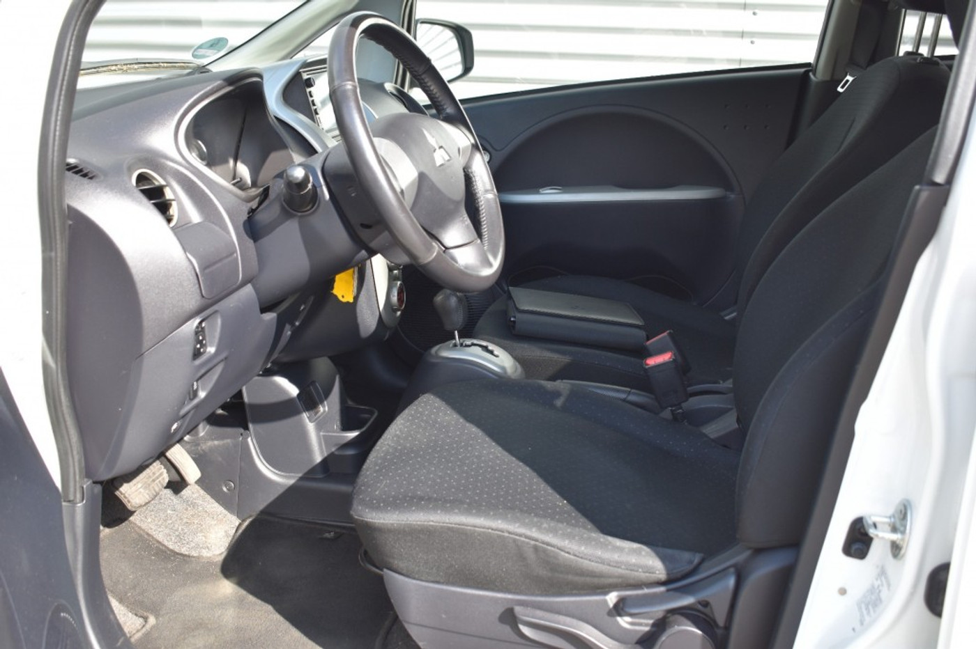 Foto van Mitsubishi Mitsubishi I-miev