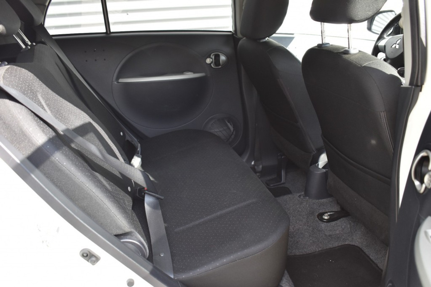 Foto van Mitsubishi Mitsubishi I-miev