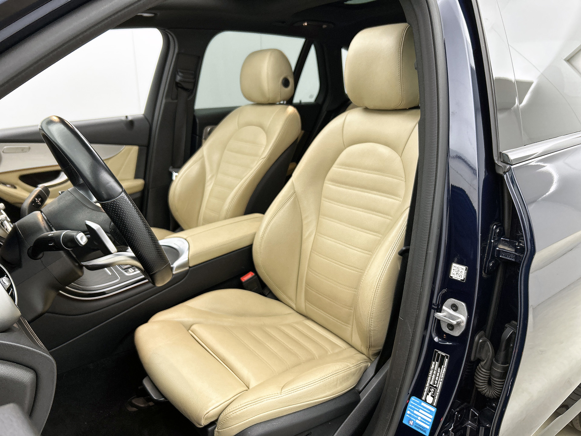 Foto van Mercedes-Benz GLC 300 E 4Matic