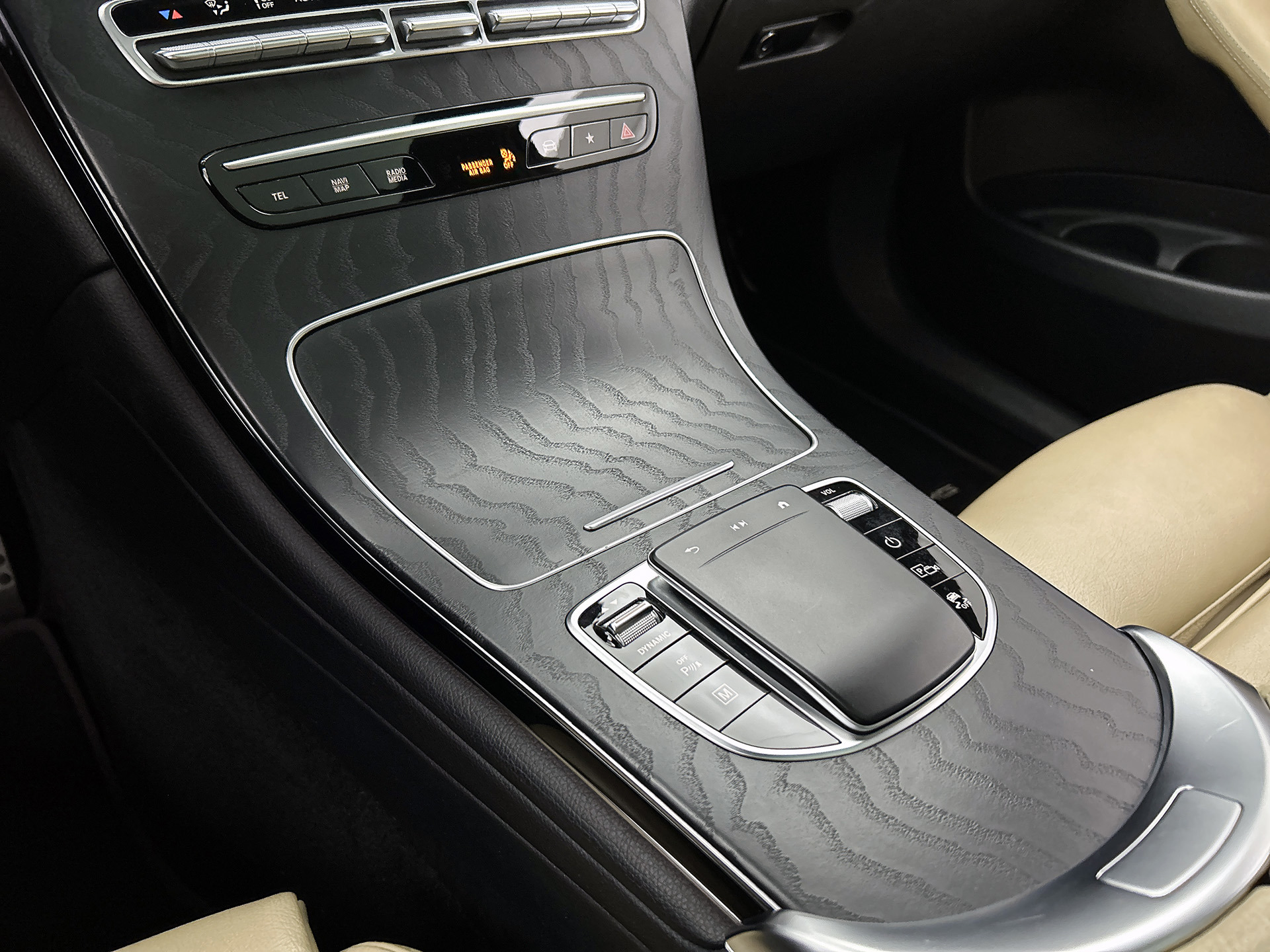 Foto van Mercedes-Benz GLC 300 E 4Matic