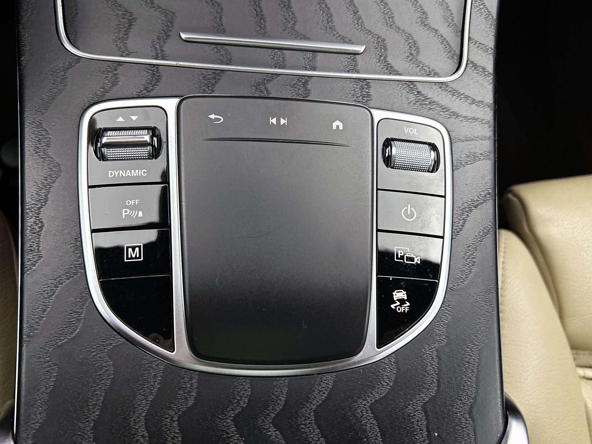 Foto van Mercedes-Benz GLC 300 E 4Matic