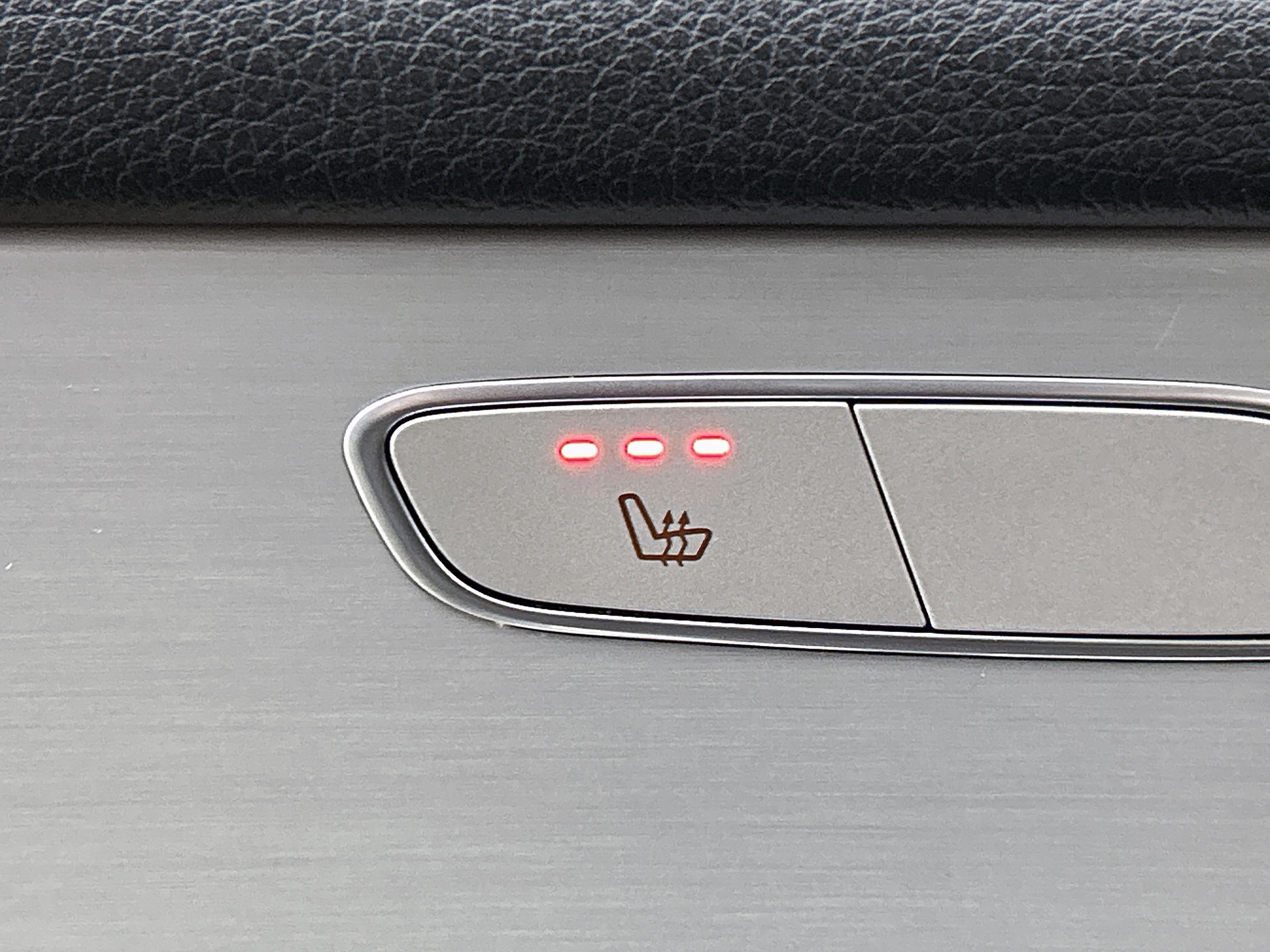 Foto van Mercedes-Benz GLC 300 E 4Matic