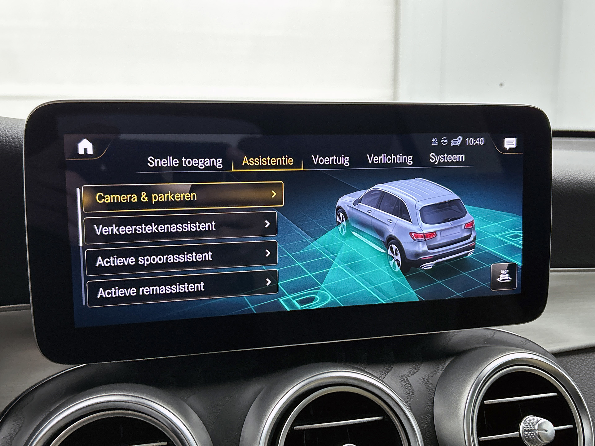 Foto van Mercedes-Benz GLC 300 E 4Matic