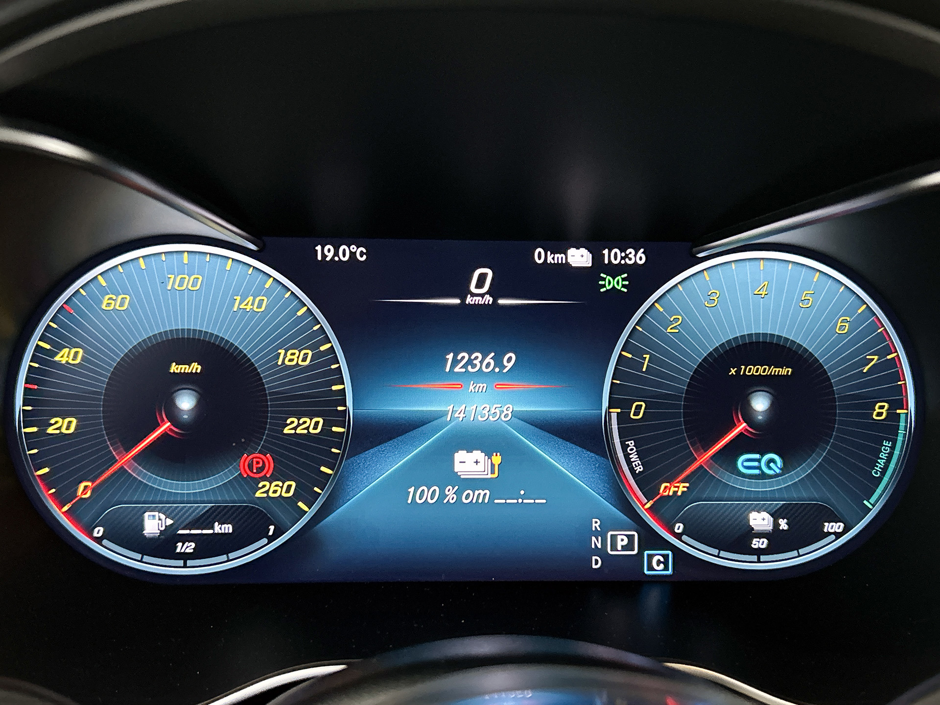 Foto van Mercedes-Benz GLC 300 E 4Matic