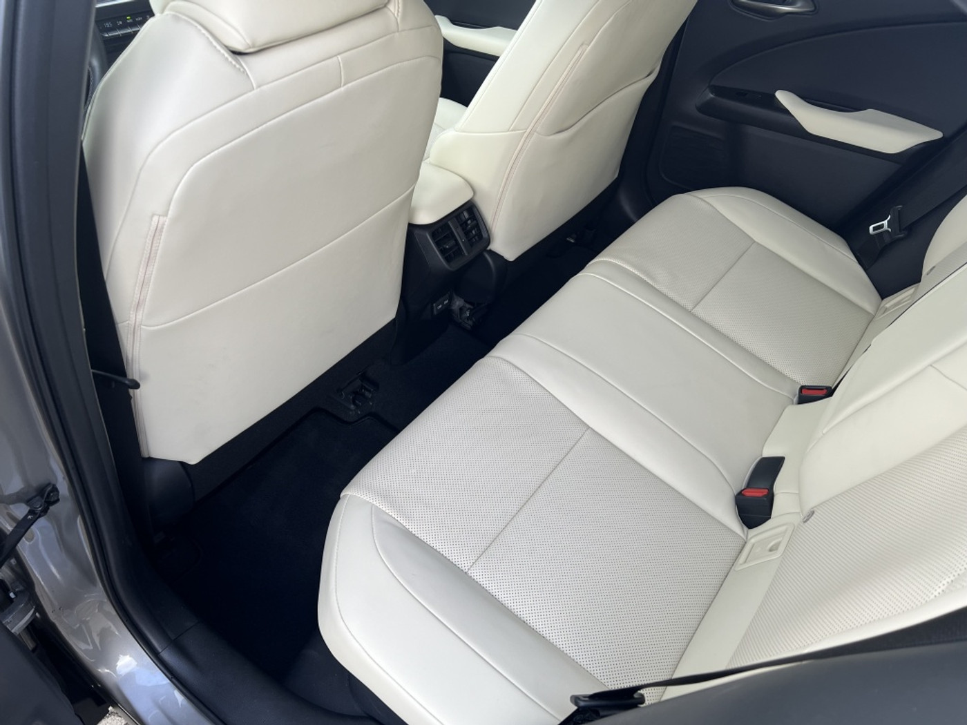 Foto van Lexus Lexus Ux250h