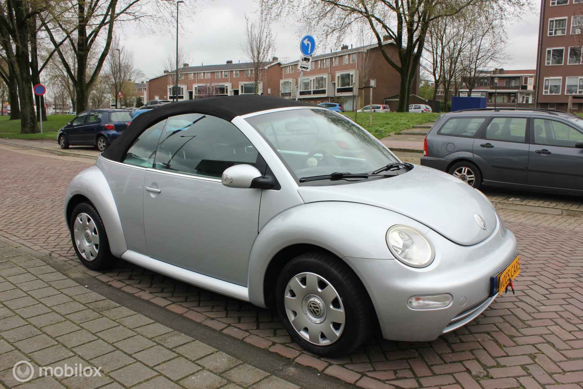 Foto van Volkswagen New Beetle Cabriolet