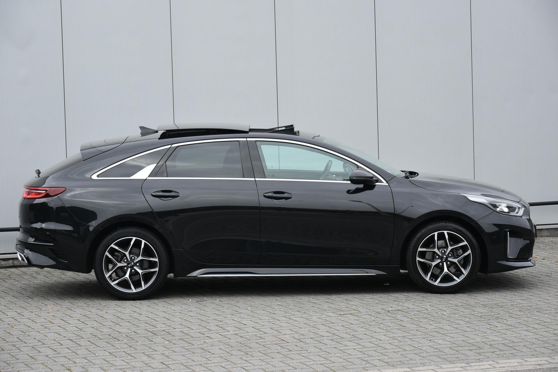 Foto van Kia Proceed