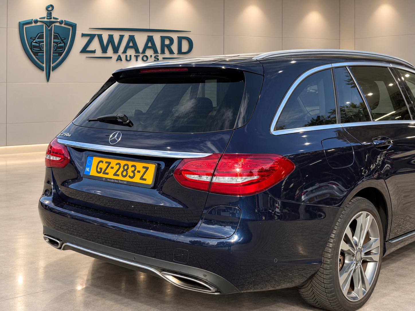Foto van Mercedes-Benz C 350 E