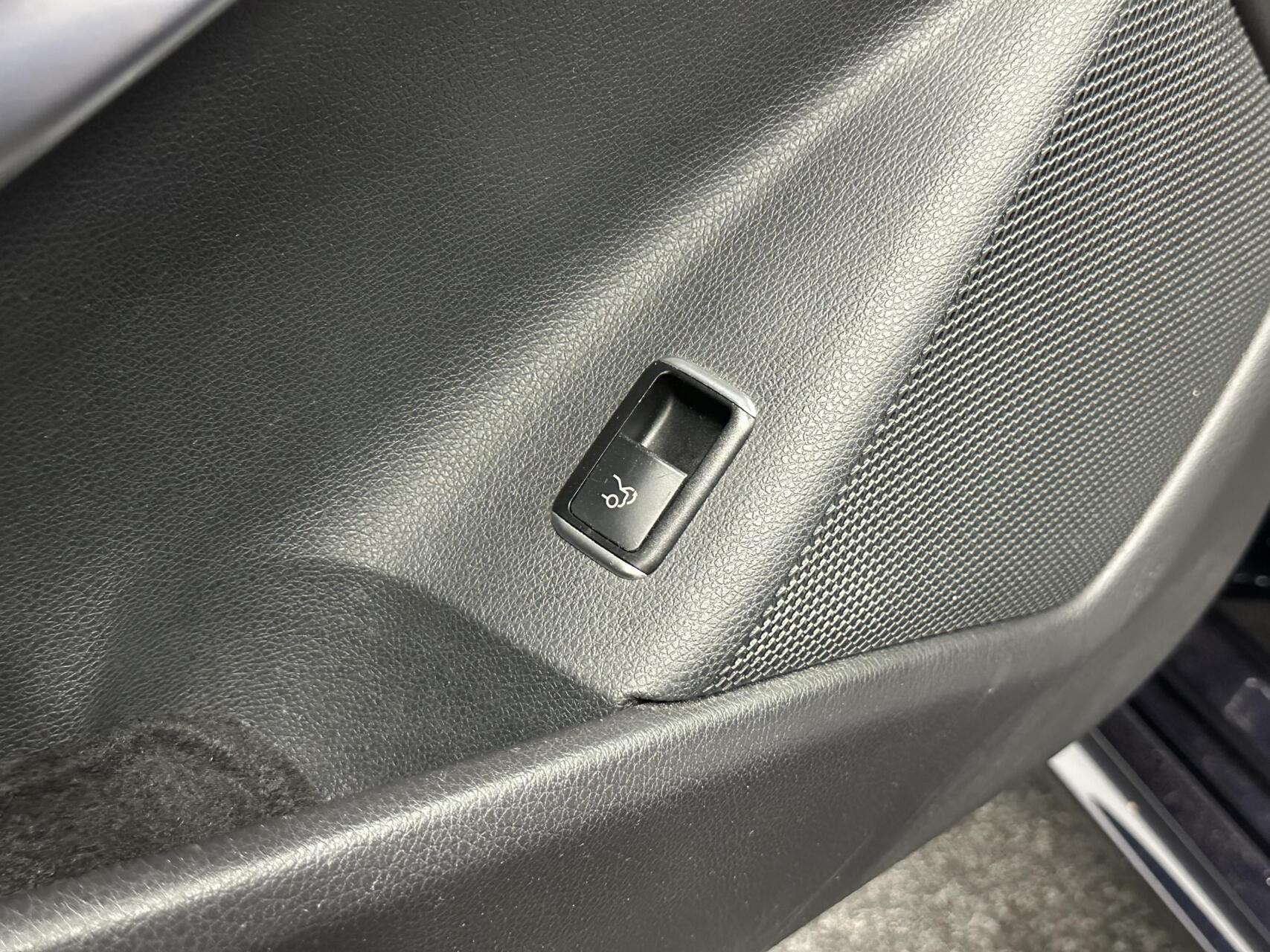 Foto van Mercedes-Benz Cla 200