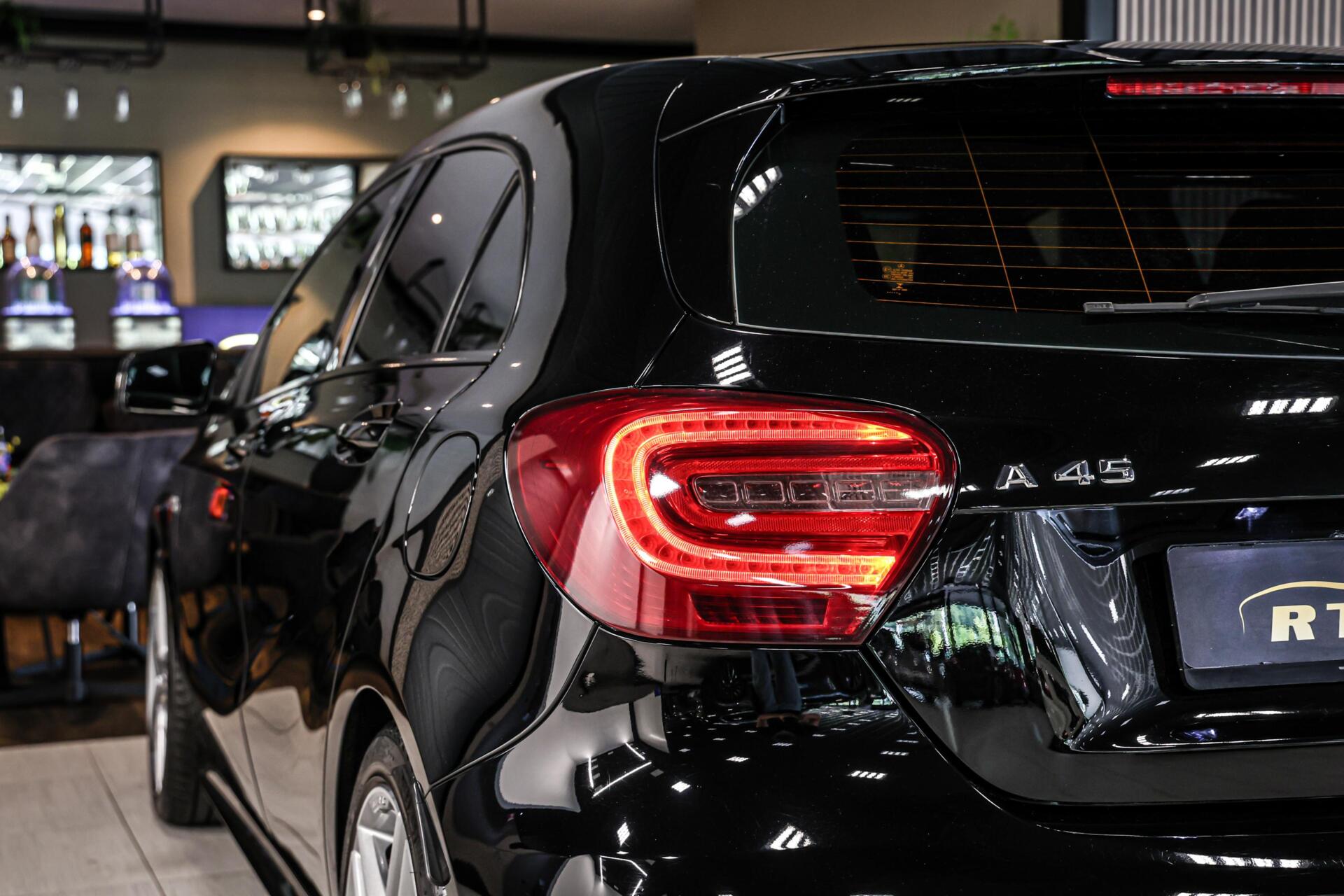 Foto van Mercedes-Benz A 45 AMG 4Matic