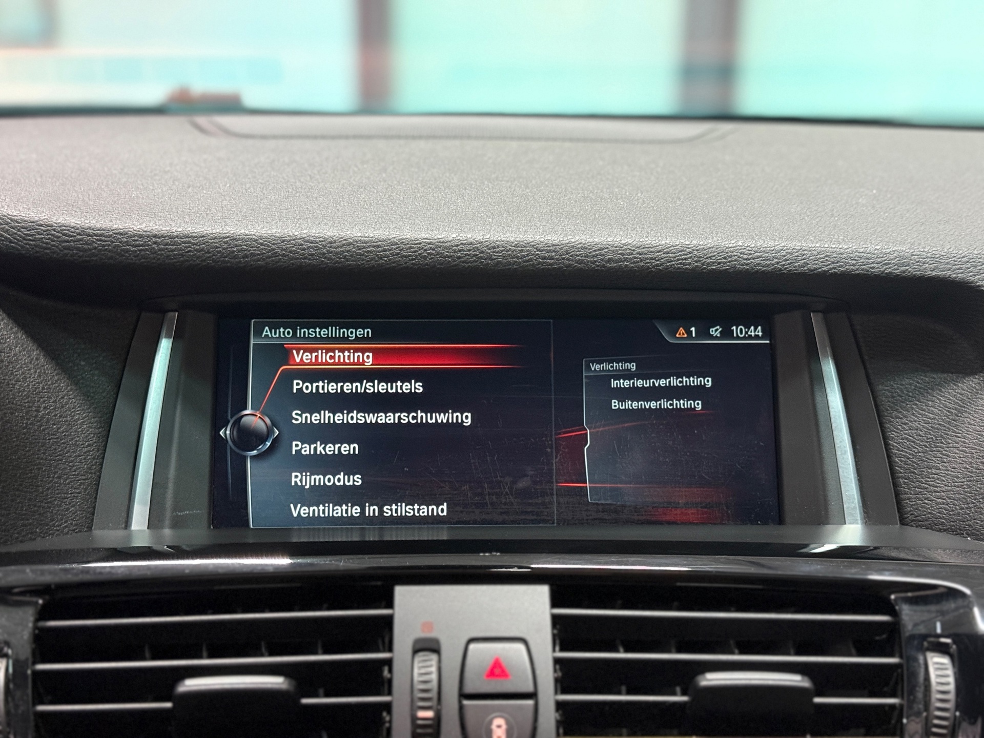 Foto van BMW X4 Xdrive20i