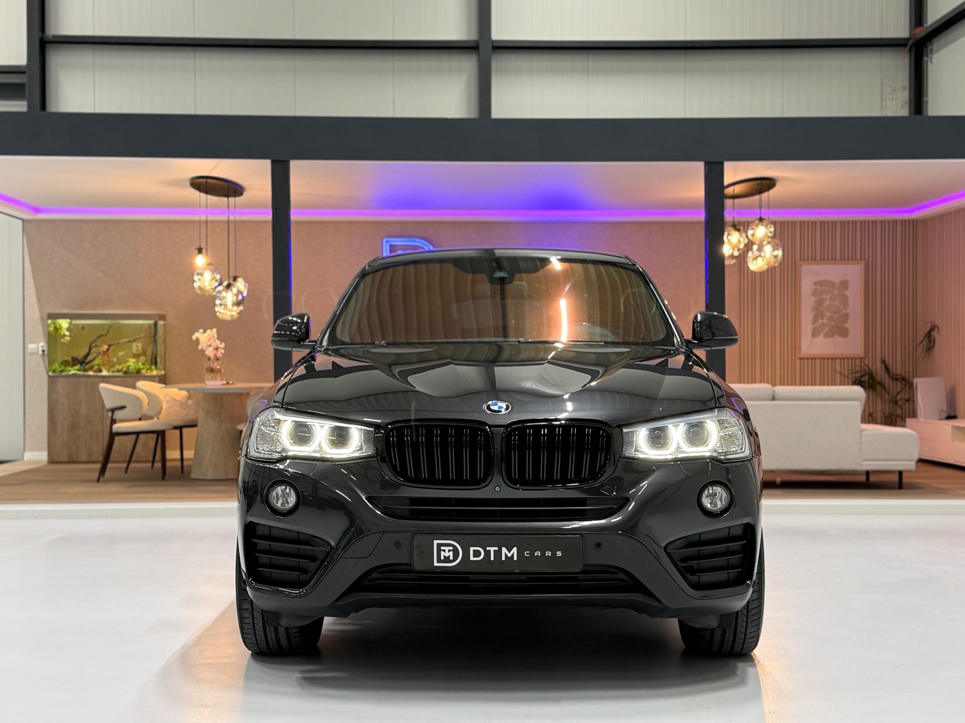 Foto van BMW X4 Xdrive20i