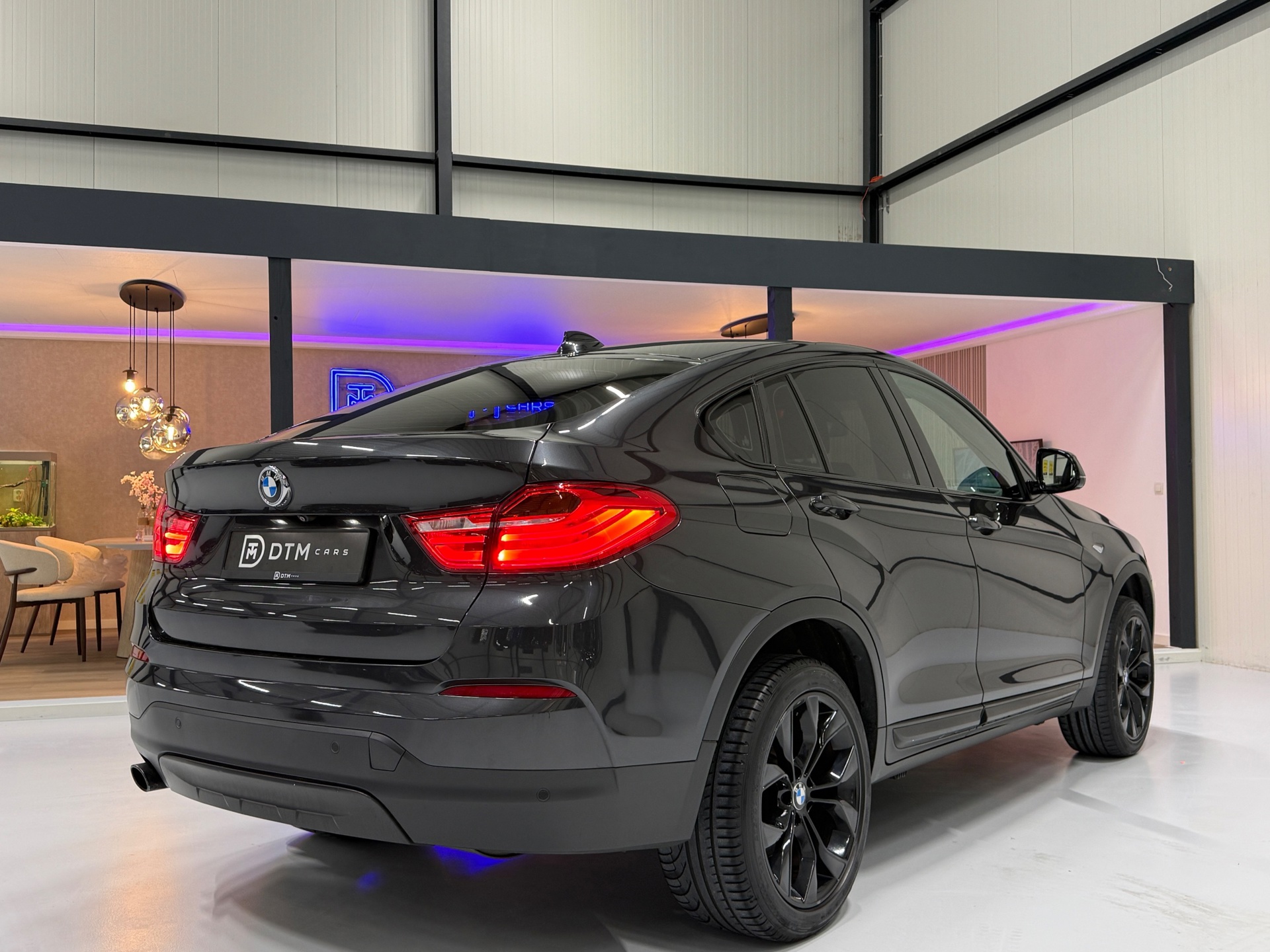 Foto van BMW X4 Xdrive20i