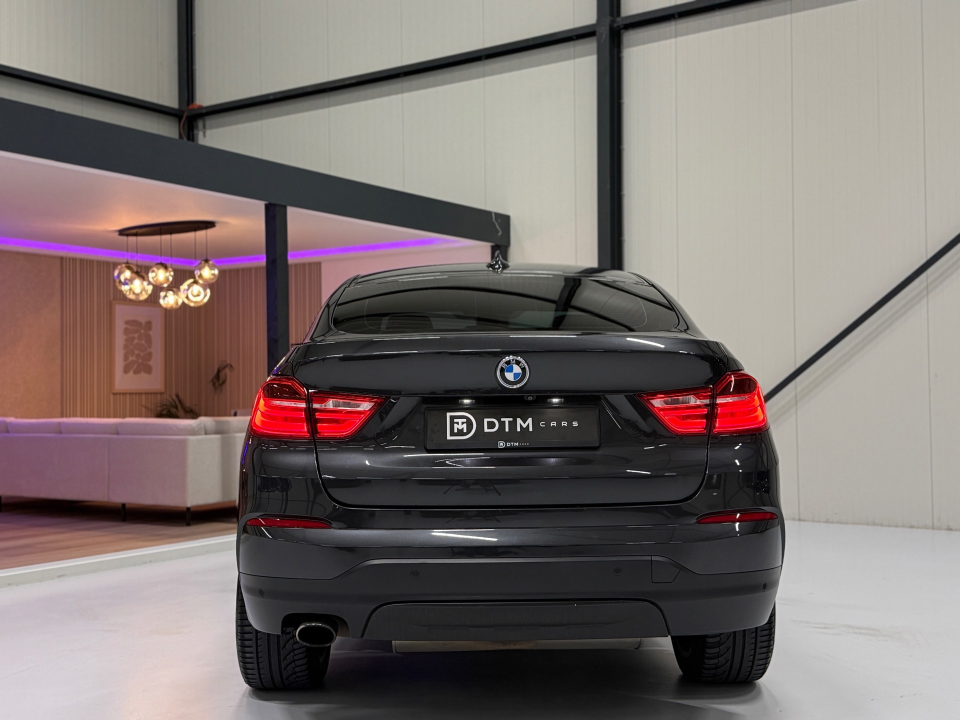 Foto van BMW X4 Xdrive20i