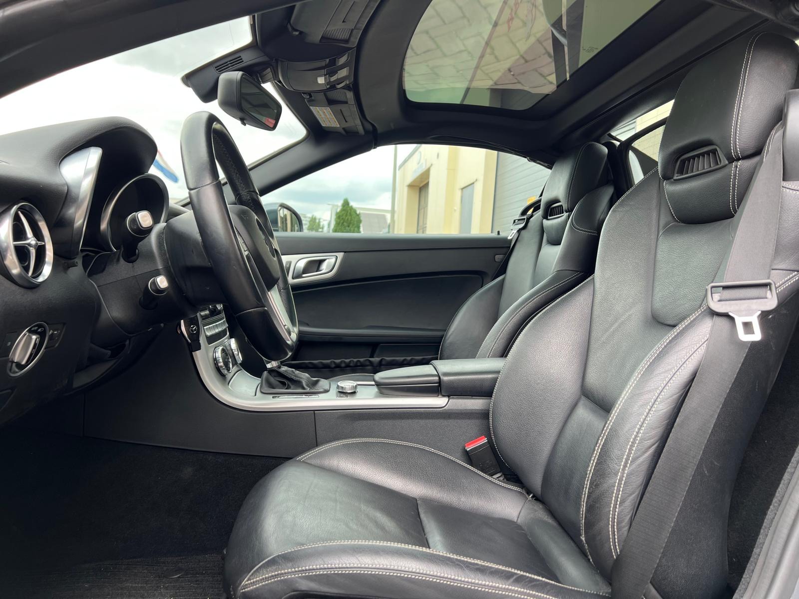 Foto van Mercedes-Benz SLK 200