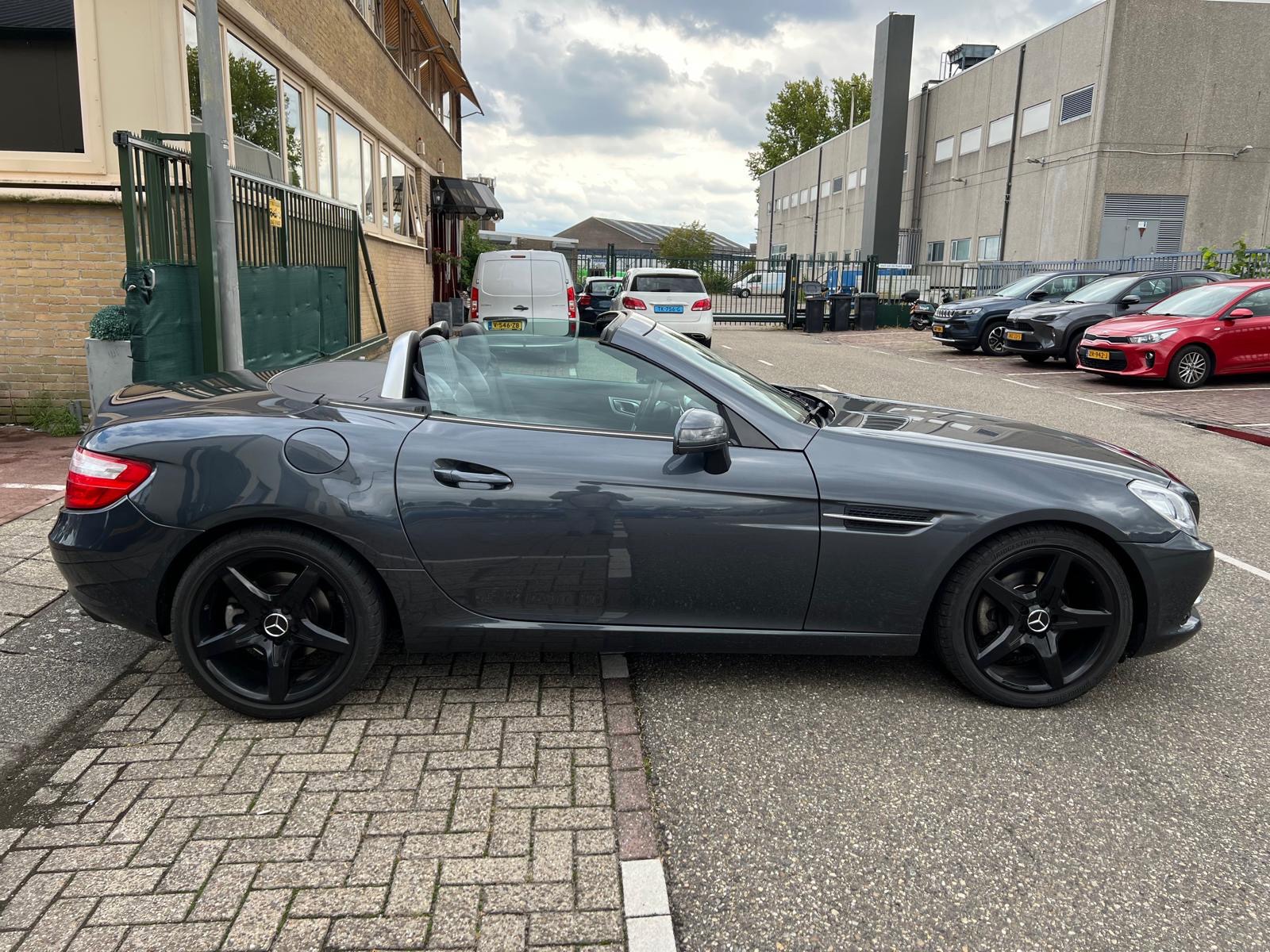 Foto van Mercedes-Benz SLK 200