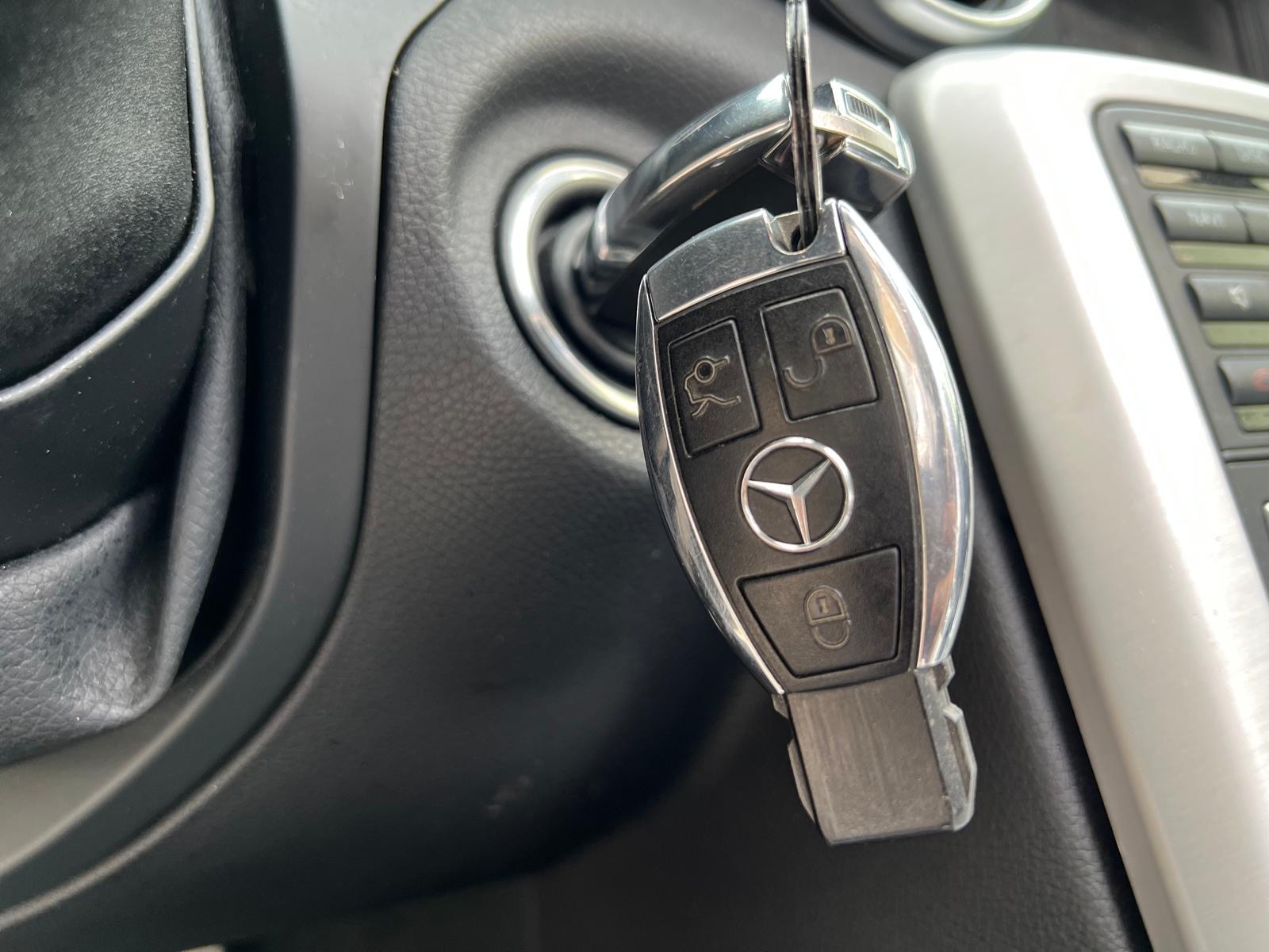 Foto van Mercedes-Benz SLK 200