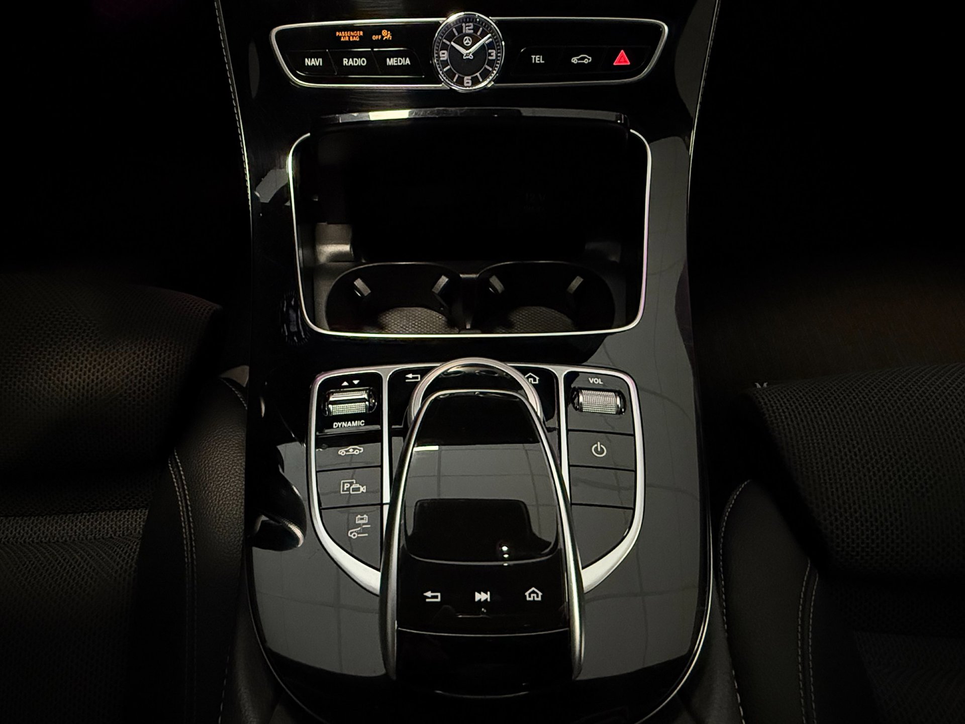 Foto van Mercedes-Benz E 350 E
