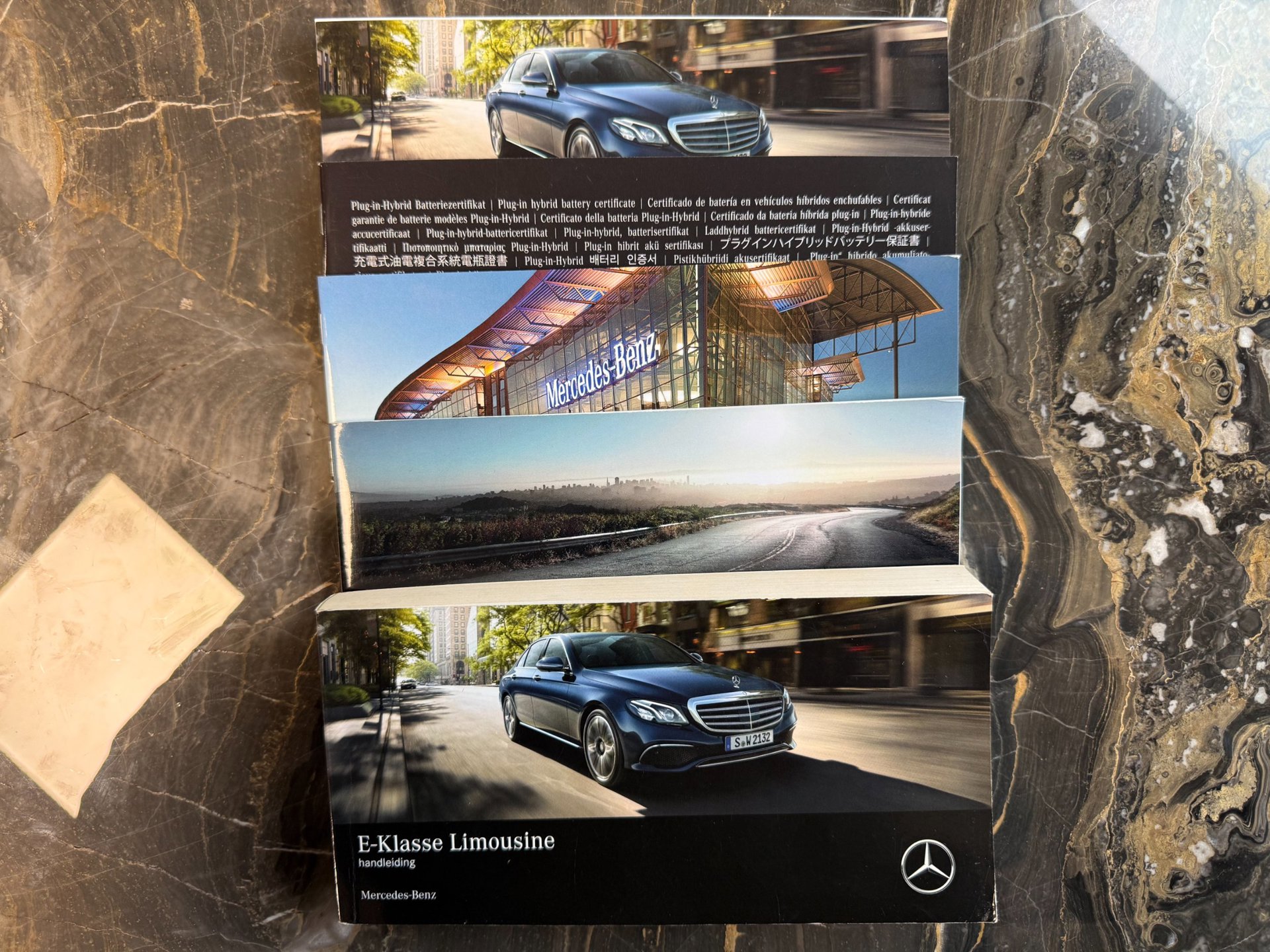 Foto van Mercedes-Benz E 350 E