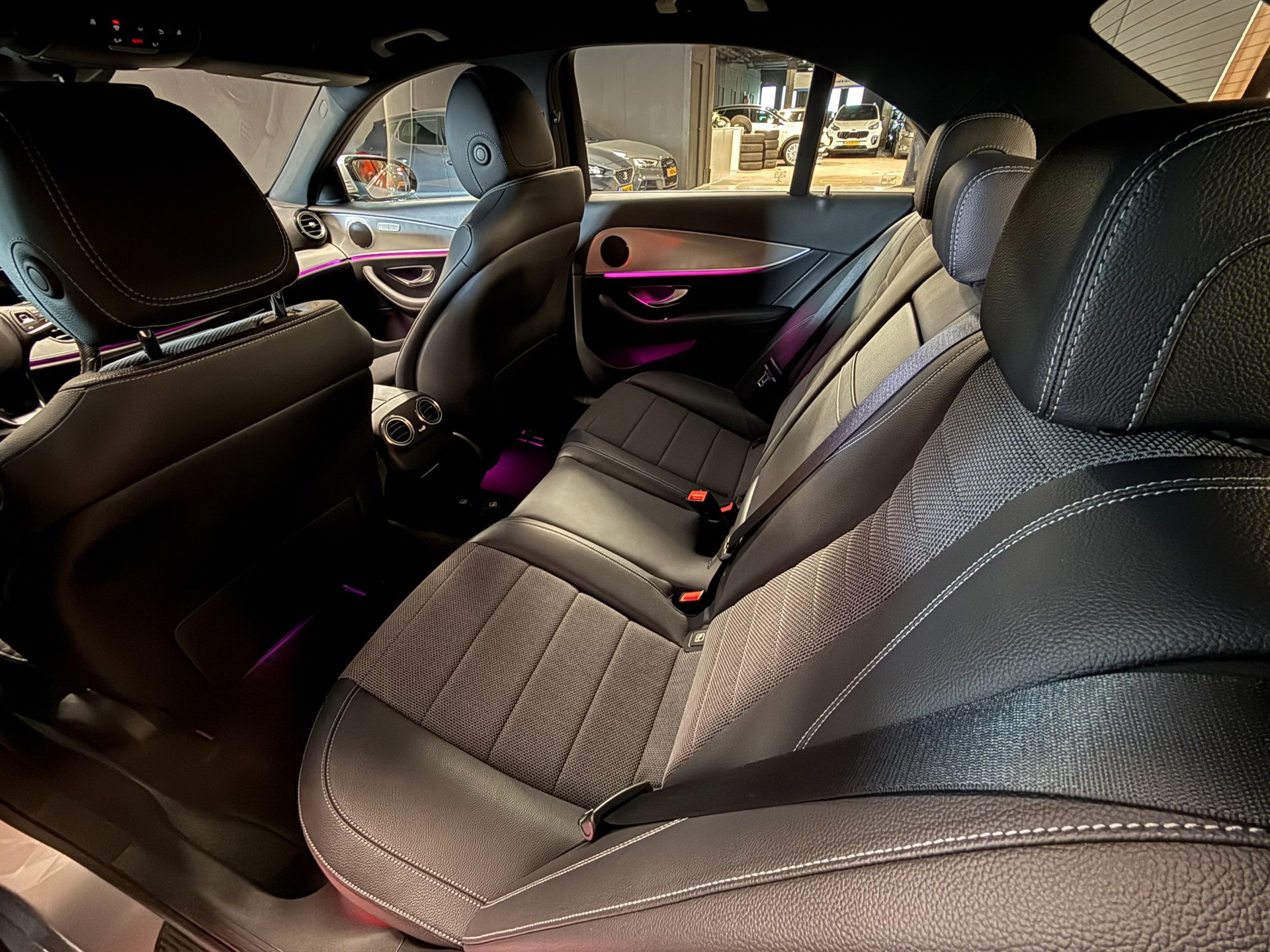 Foto van Mercedes-Benz E 350 E