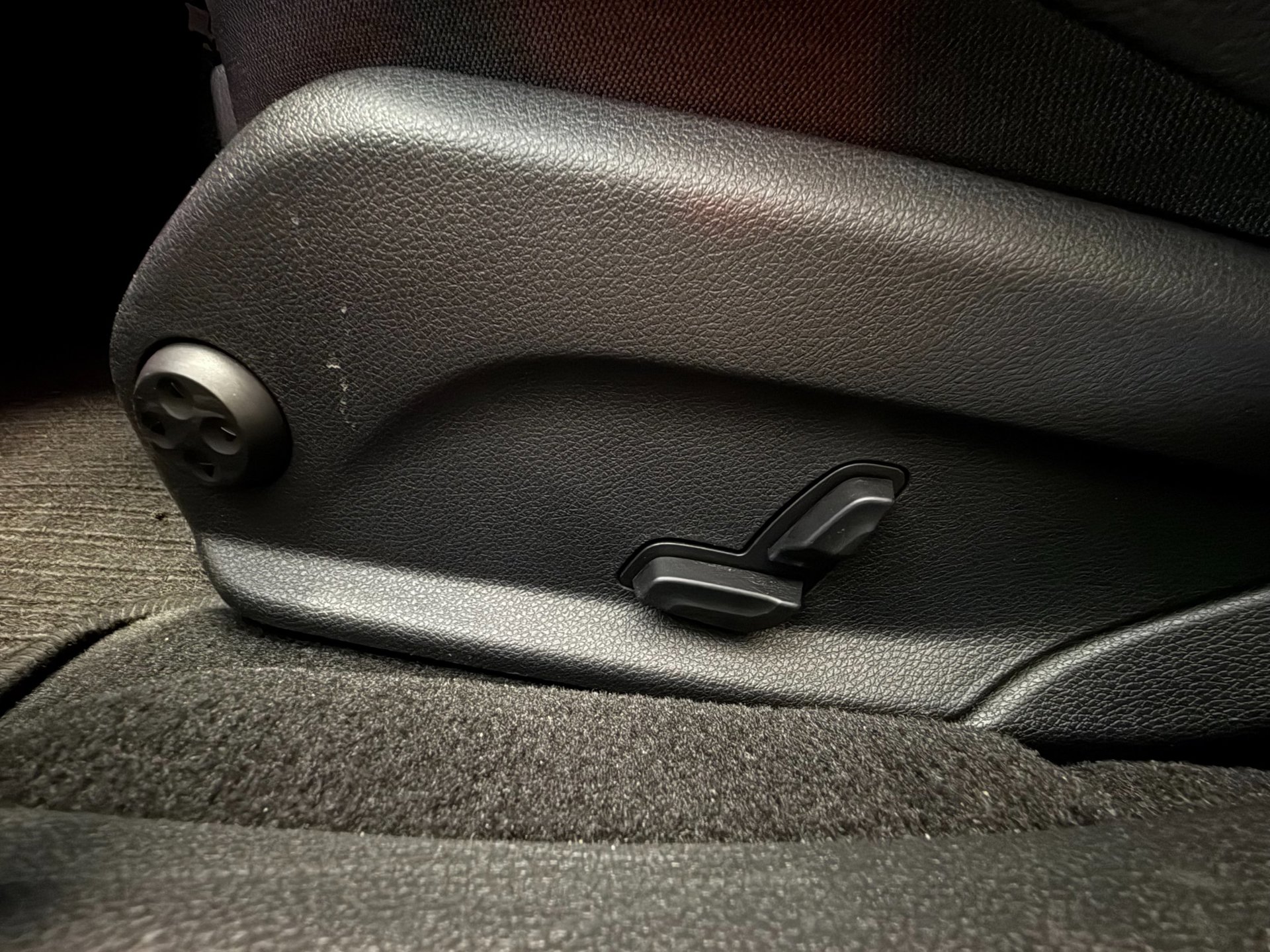 Foto van Mercedes-Benz E 350 E