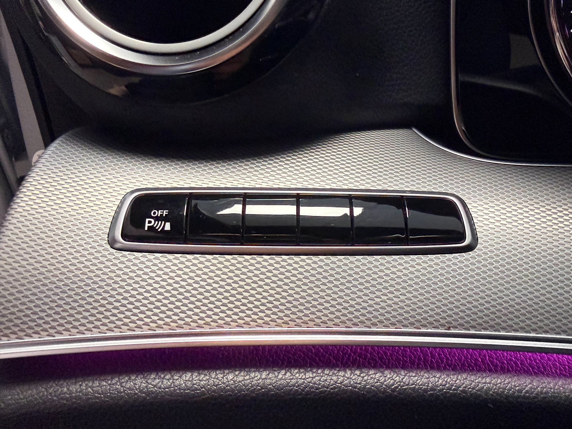 Foto van Mercedes-Benz E 350 E