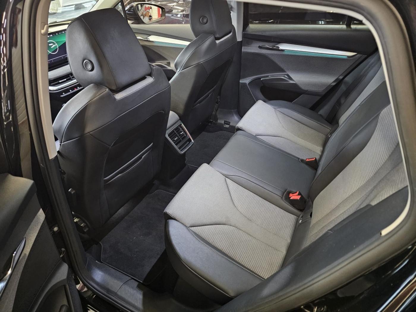Foto van Skoda Enyaq 60